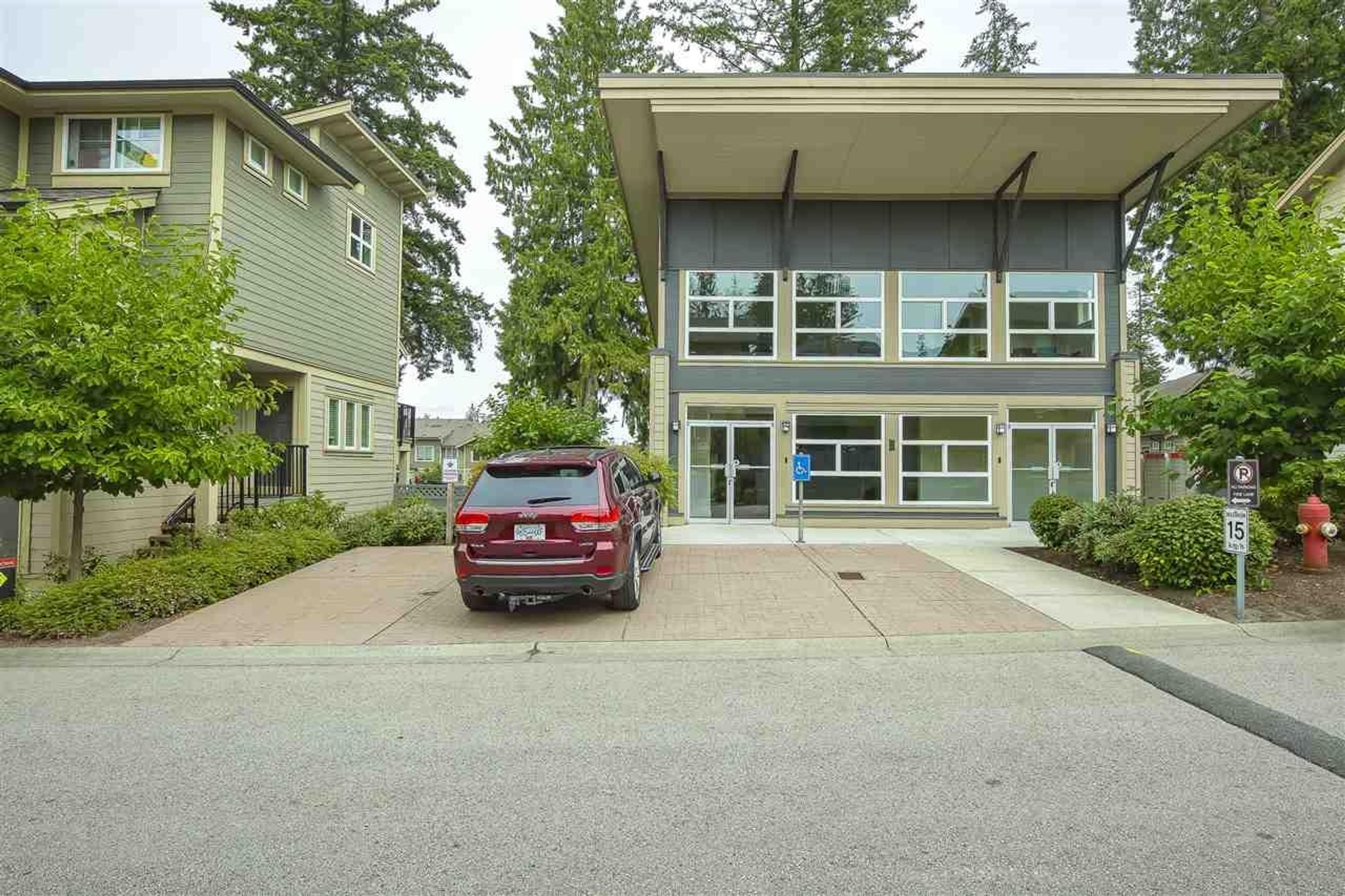 5957 152 Street, Surrey - Exteriors - Photo 3