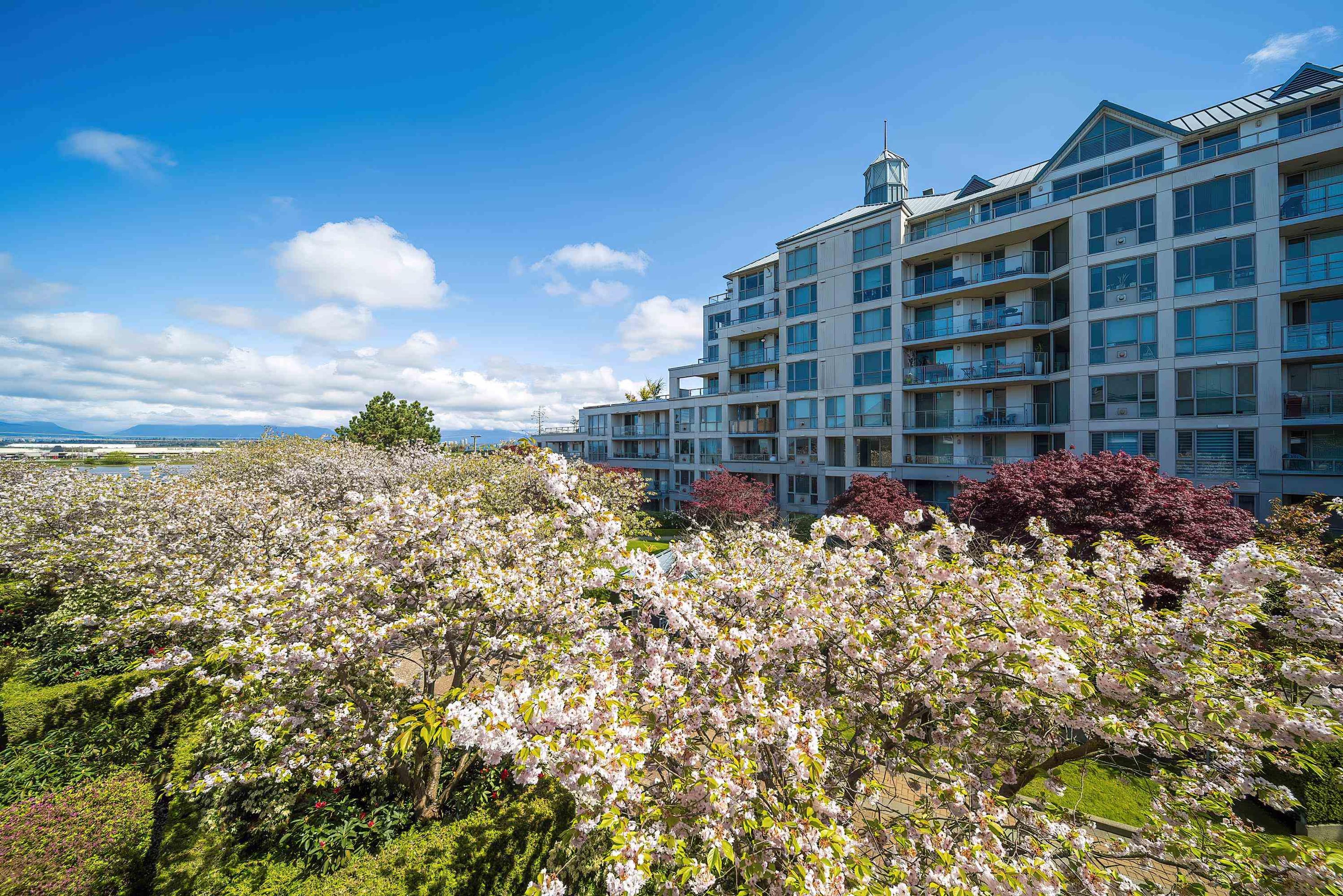 5860 Dover Crescent, Richmond - Exteriors - Full Complex View - Photo 2