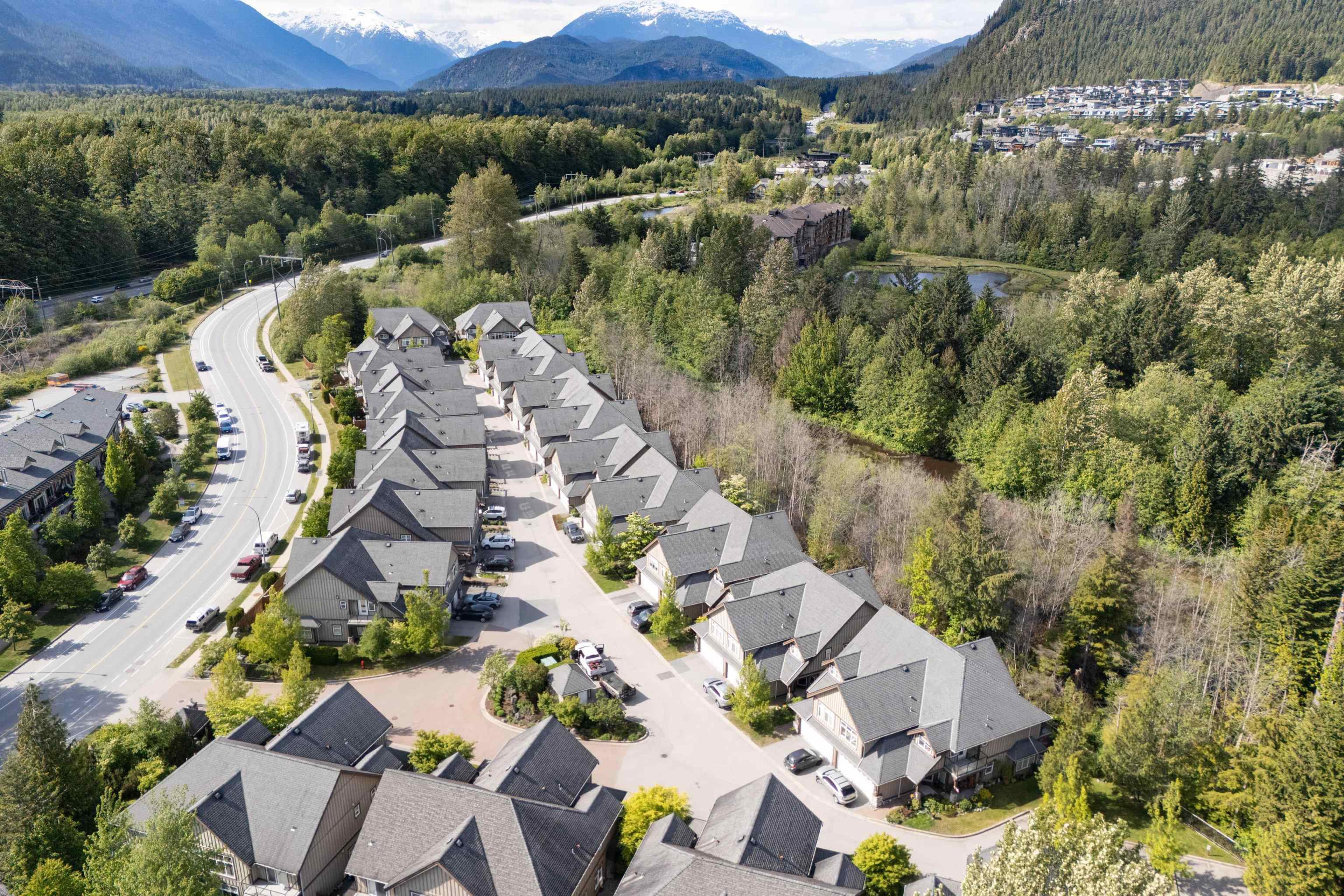 40750 Tantalus Road, Squamish - Exteriors - Full Complex View, Drone/Aerial View - Photo 3