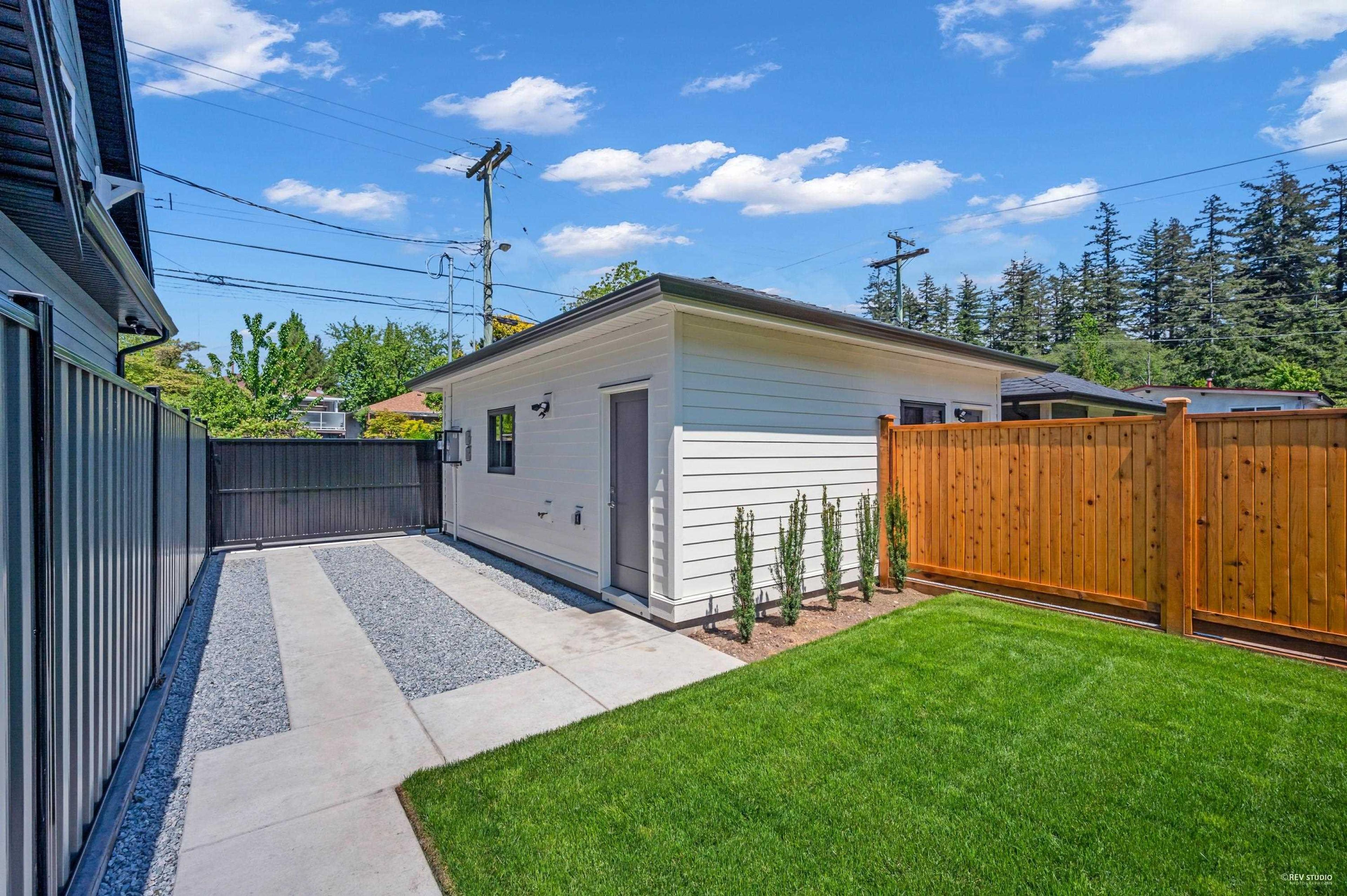 3673 E 48th Avenue, Vancouver - Exteriors - Photo 4