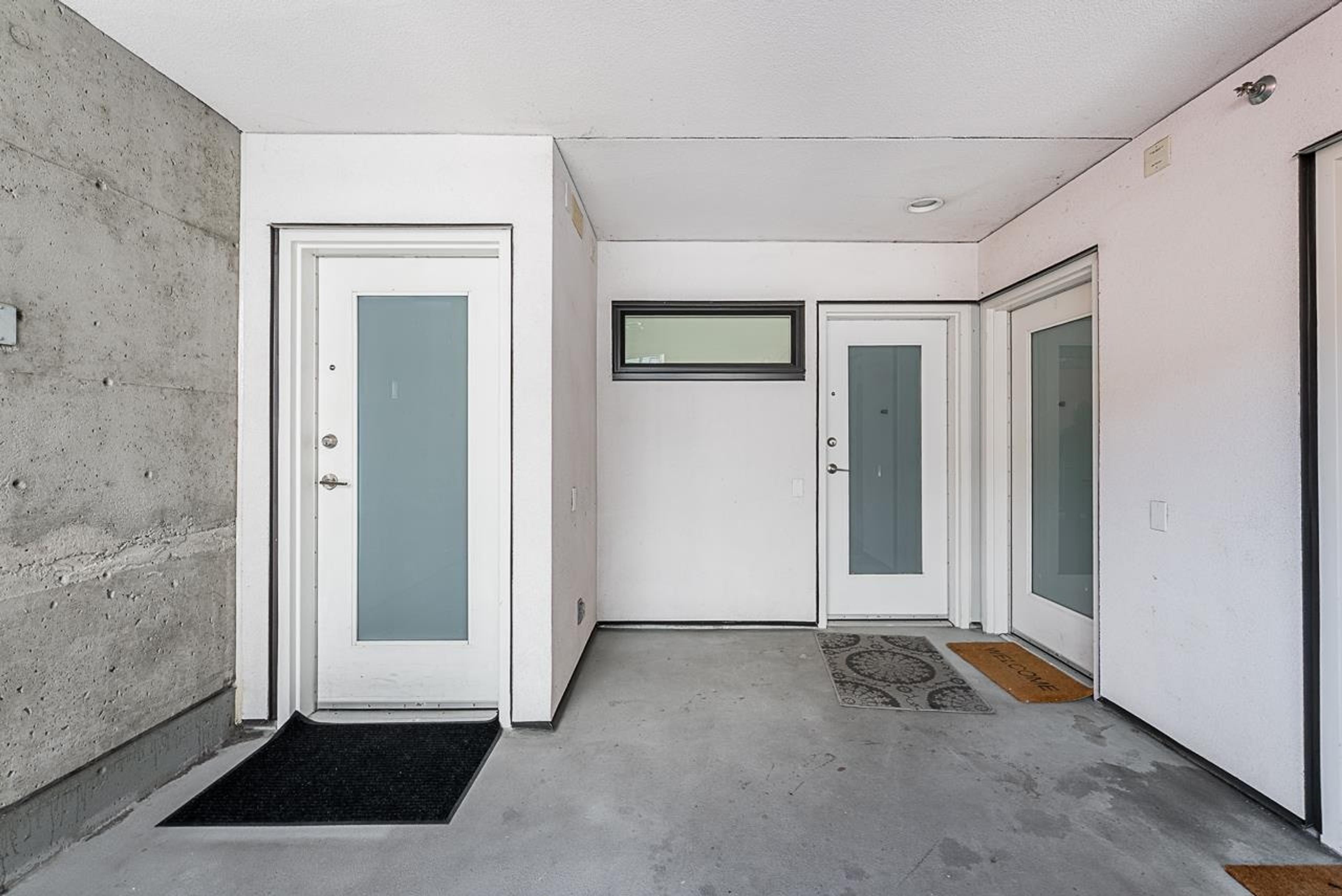 370 Carrall Street, Vancouver - Exteriors - Photo 1