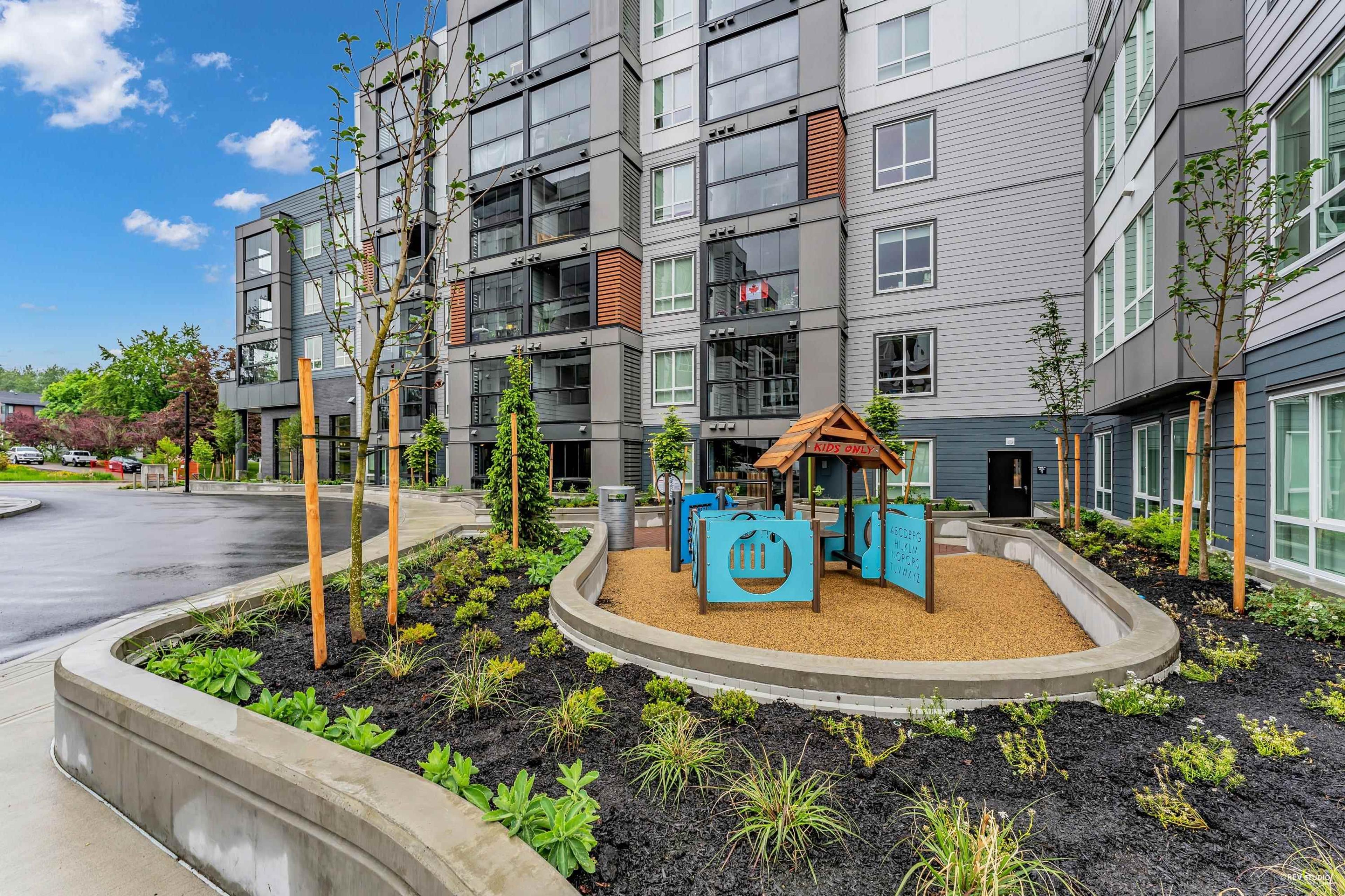 19953 76 Avenue, Langley - Exteriors - Photo 3