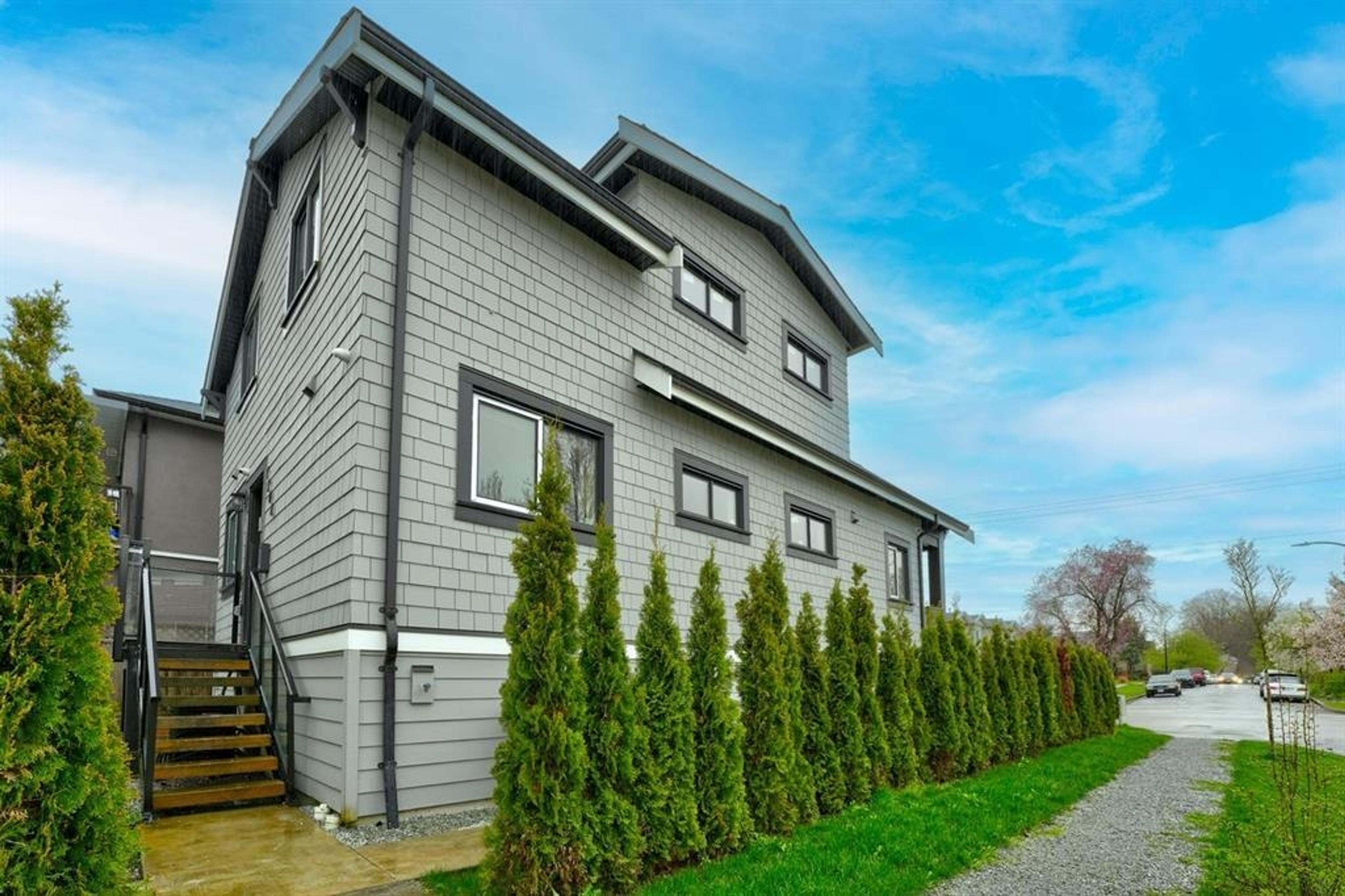 1206 Kaslo Street, Vancouver - Exteriors - Photo 1