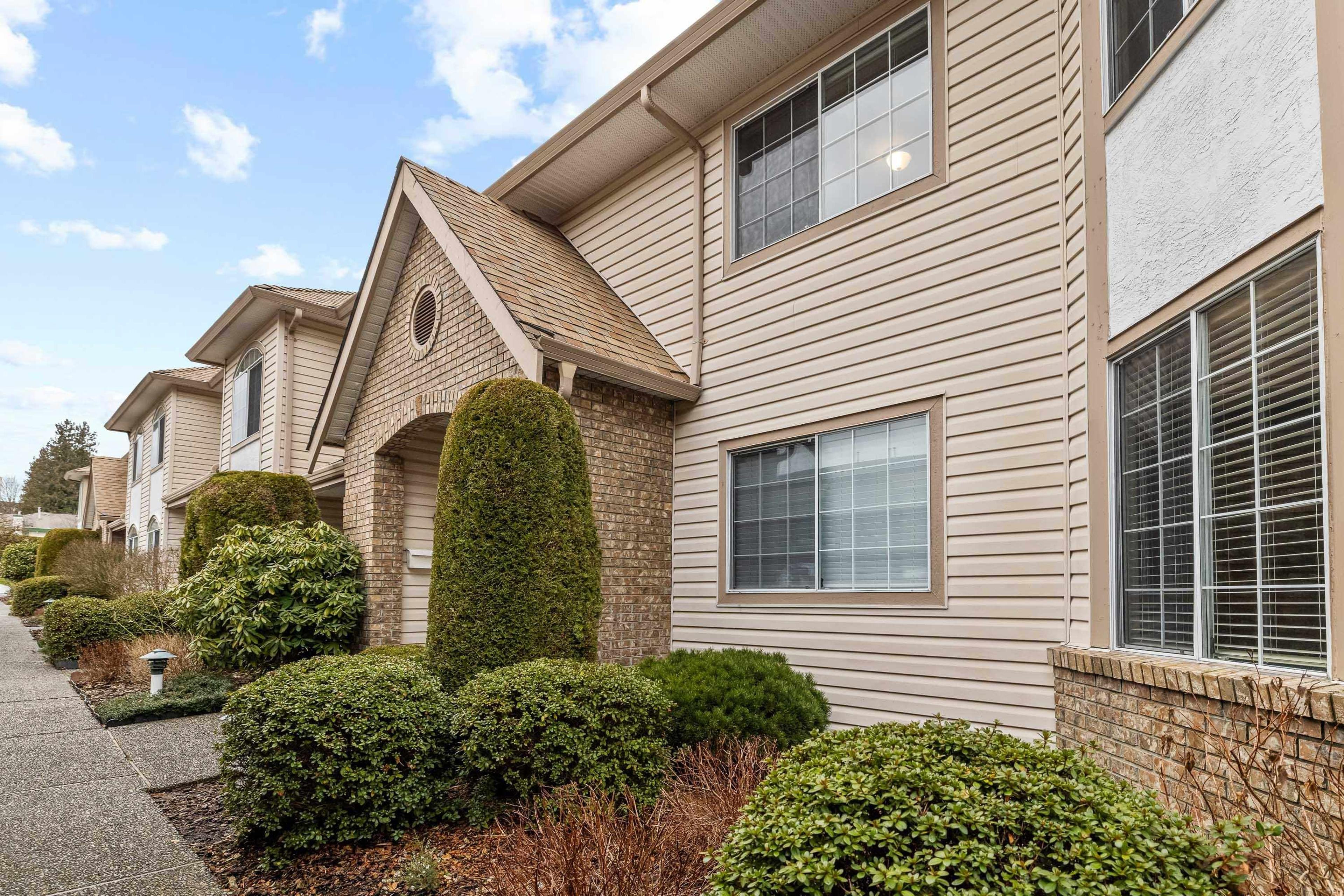 3110 Trafalgar Street, Abbotsford - Exteriors - Full Complex View - Photo 2