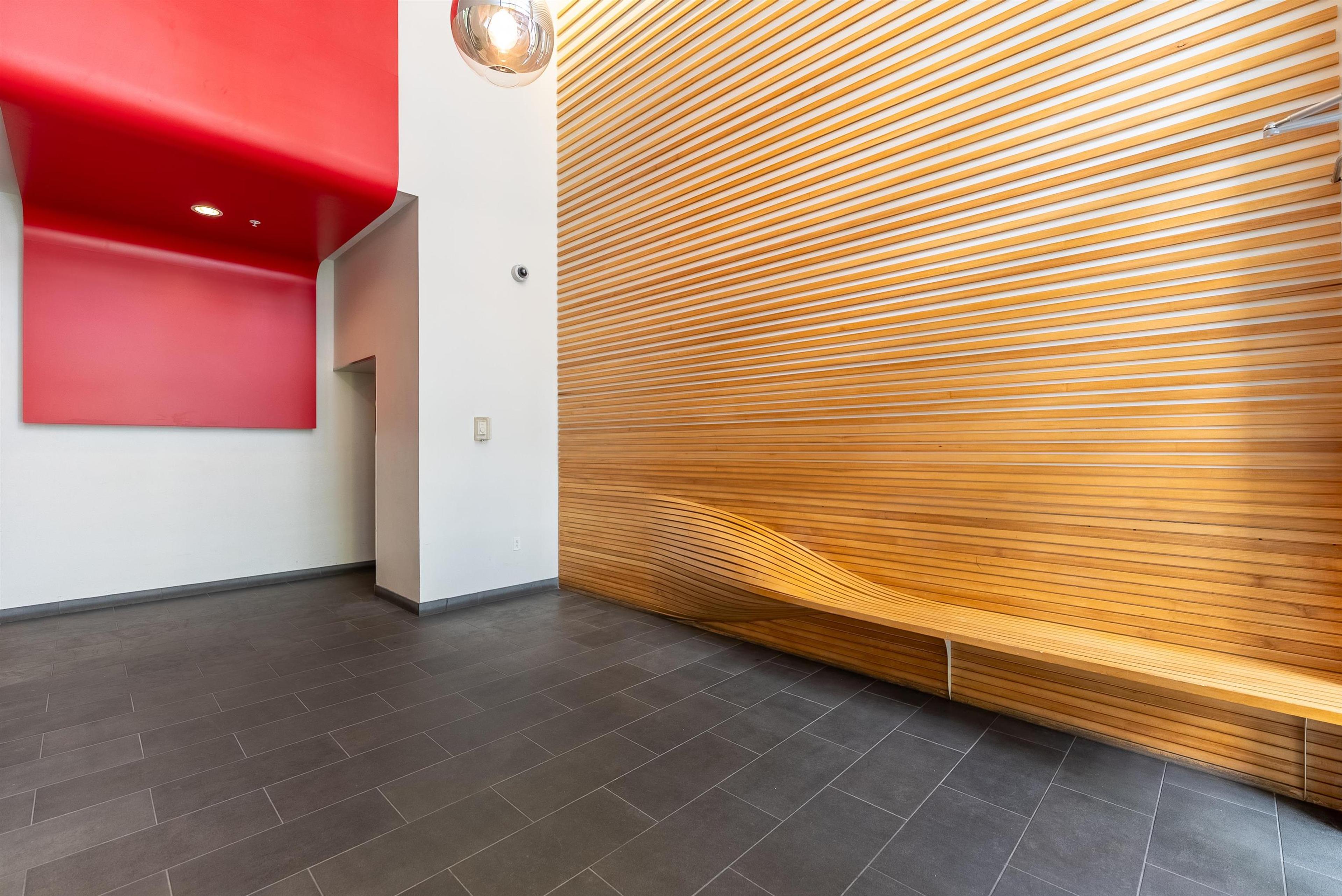 1205 Howe Street, Vancouver - Common Areas - Lobbies / Hallways / Foyers - Photo 1