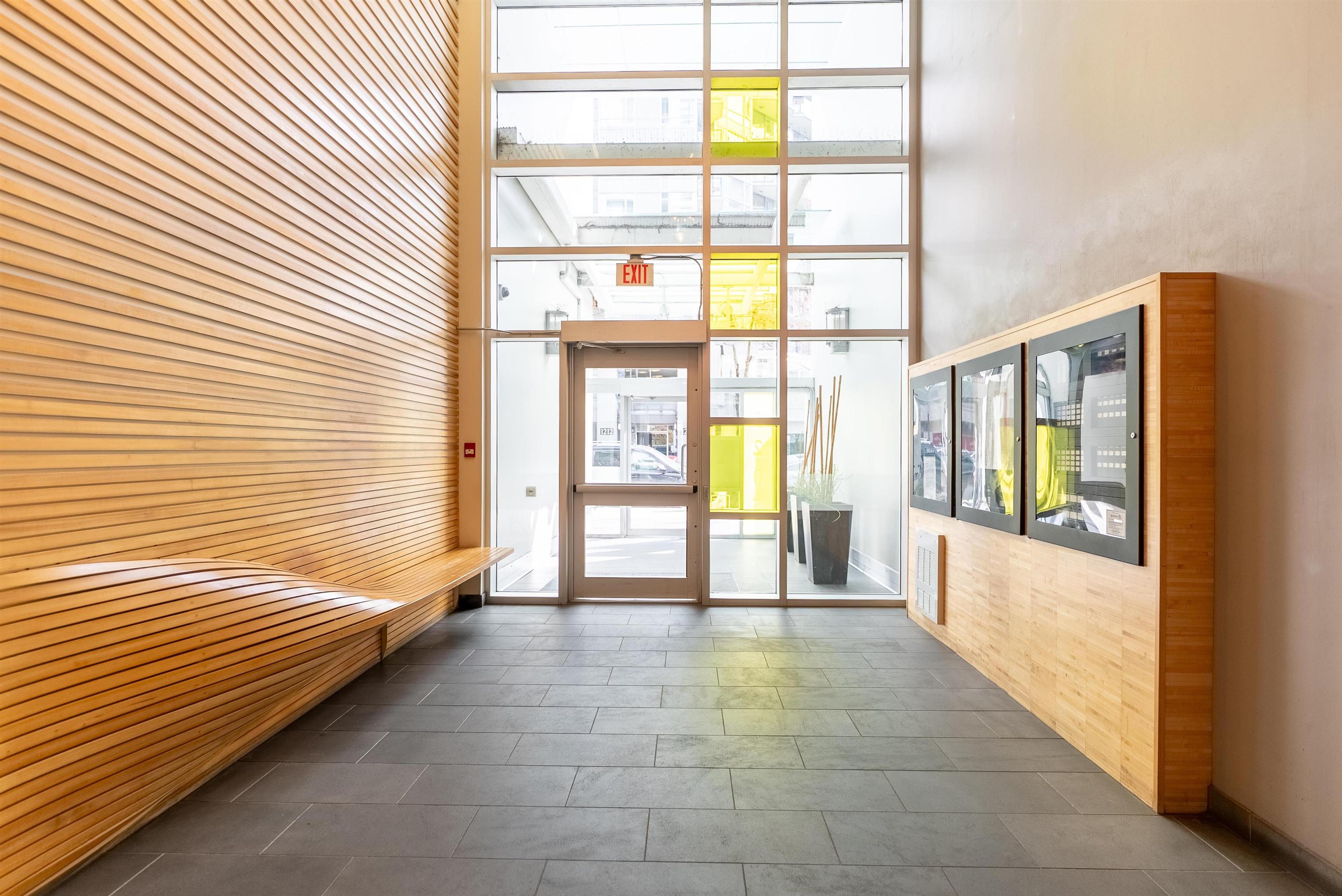 1205 Howe Street, Vancouver - Common Areas - Lobbies / Hallways / Foyers - Photo 2