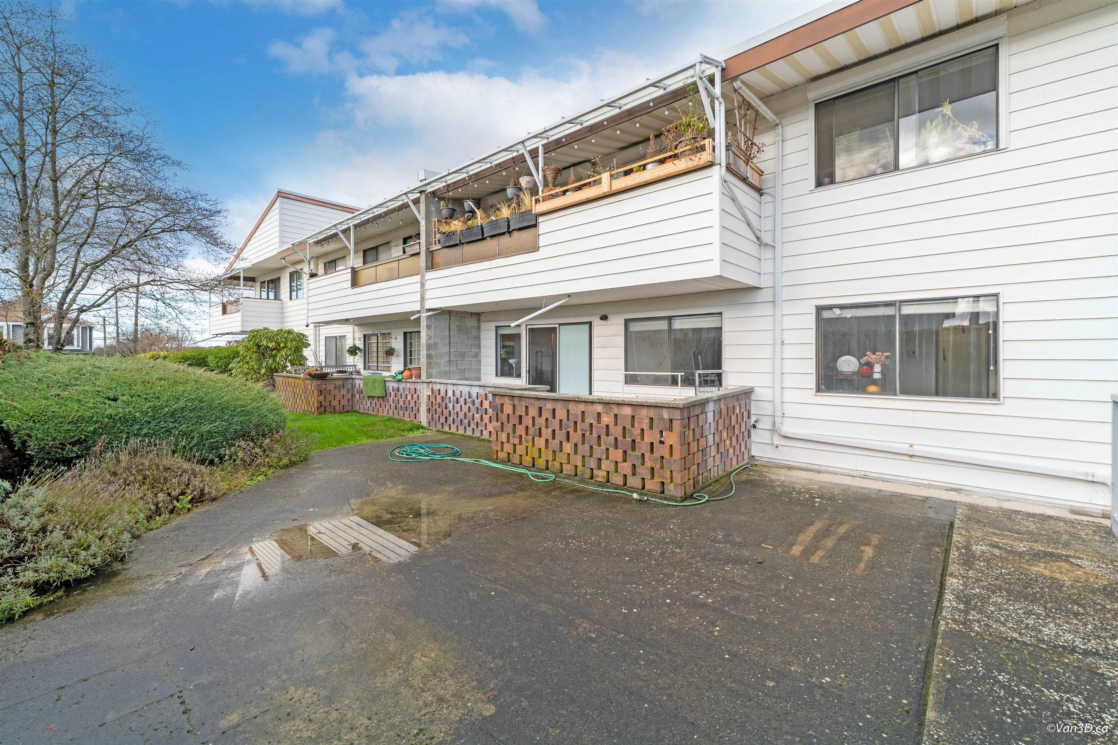 6904 Fraser Street, Vancouver - Exteriors - Photo 3