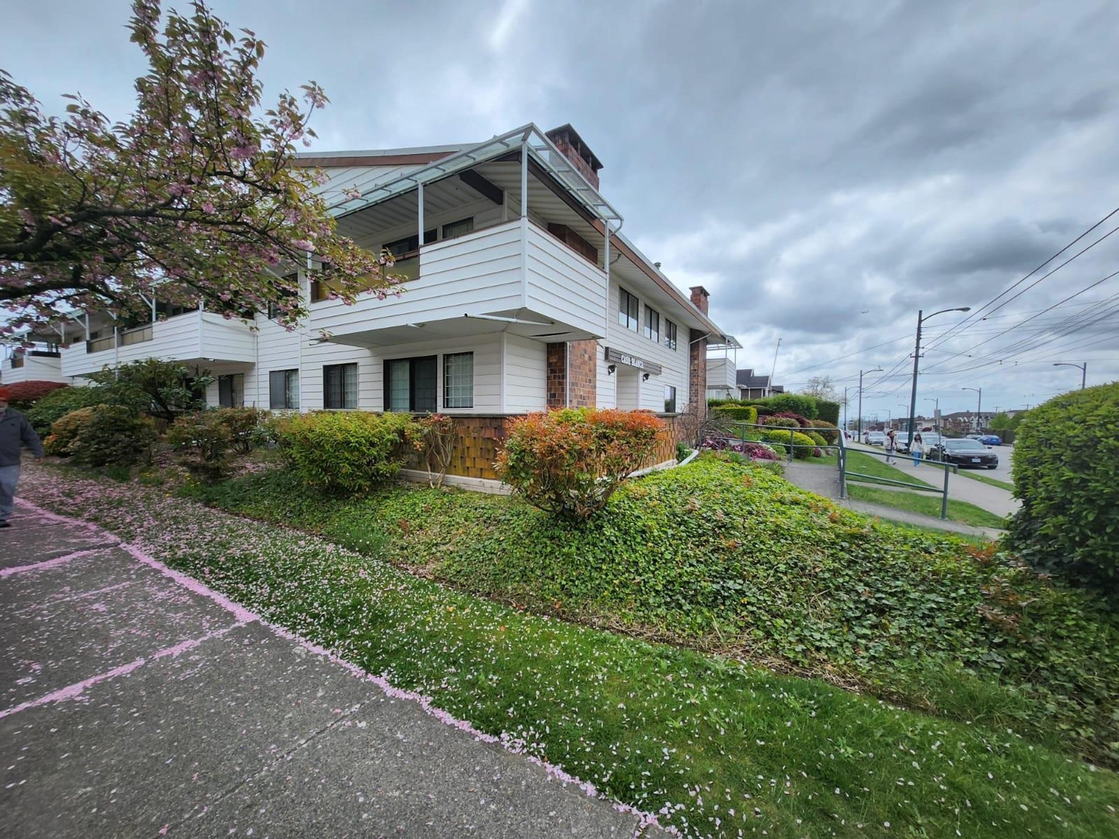 6904 Fraser Street, Vancouver - Exteriors - Photo 5