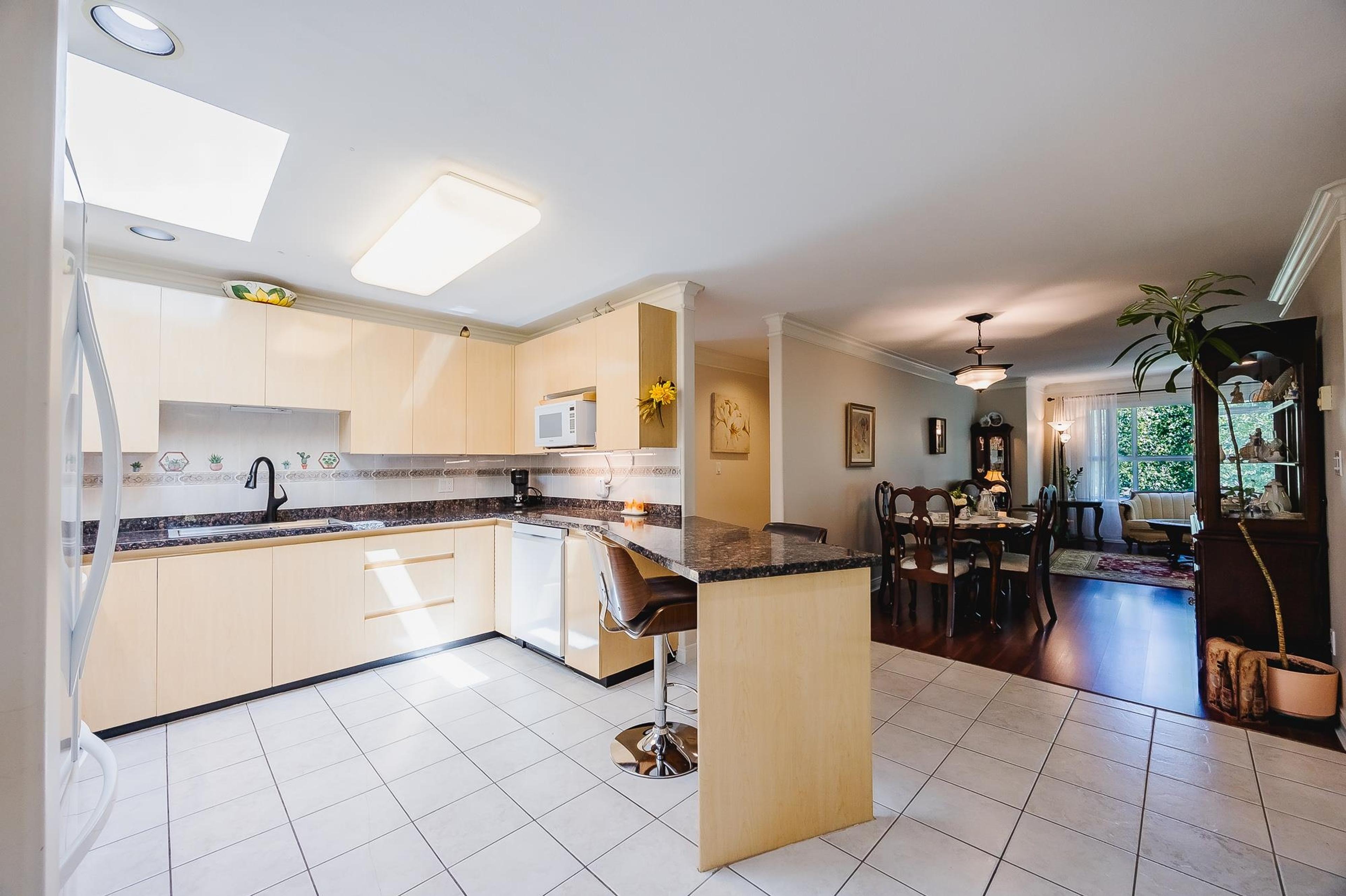 8115 121a Street, Surrey - Exteriors - Photo 3