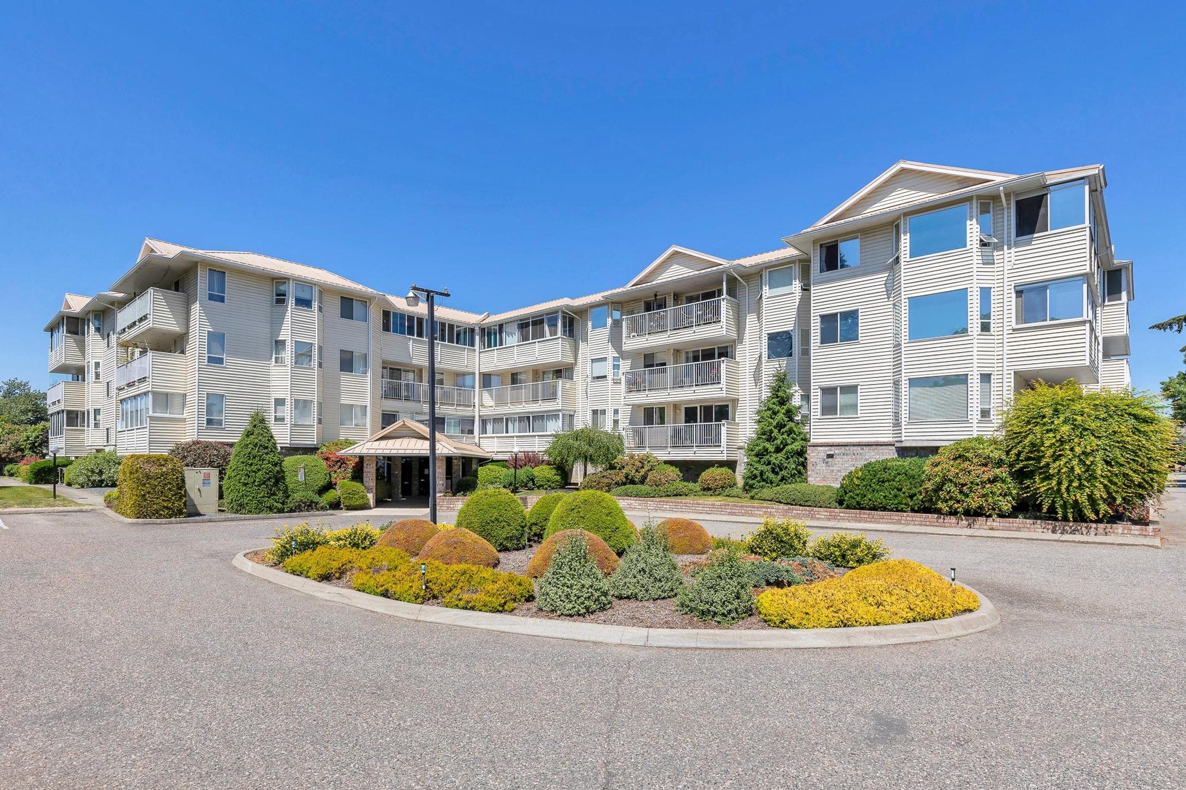 8725 Elm Drive, Chilliwack - Exteriors - Full Complex View - Photo 1