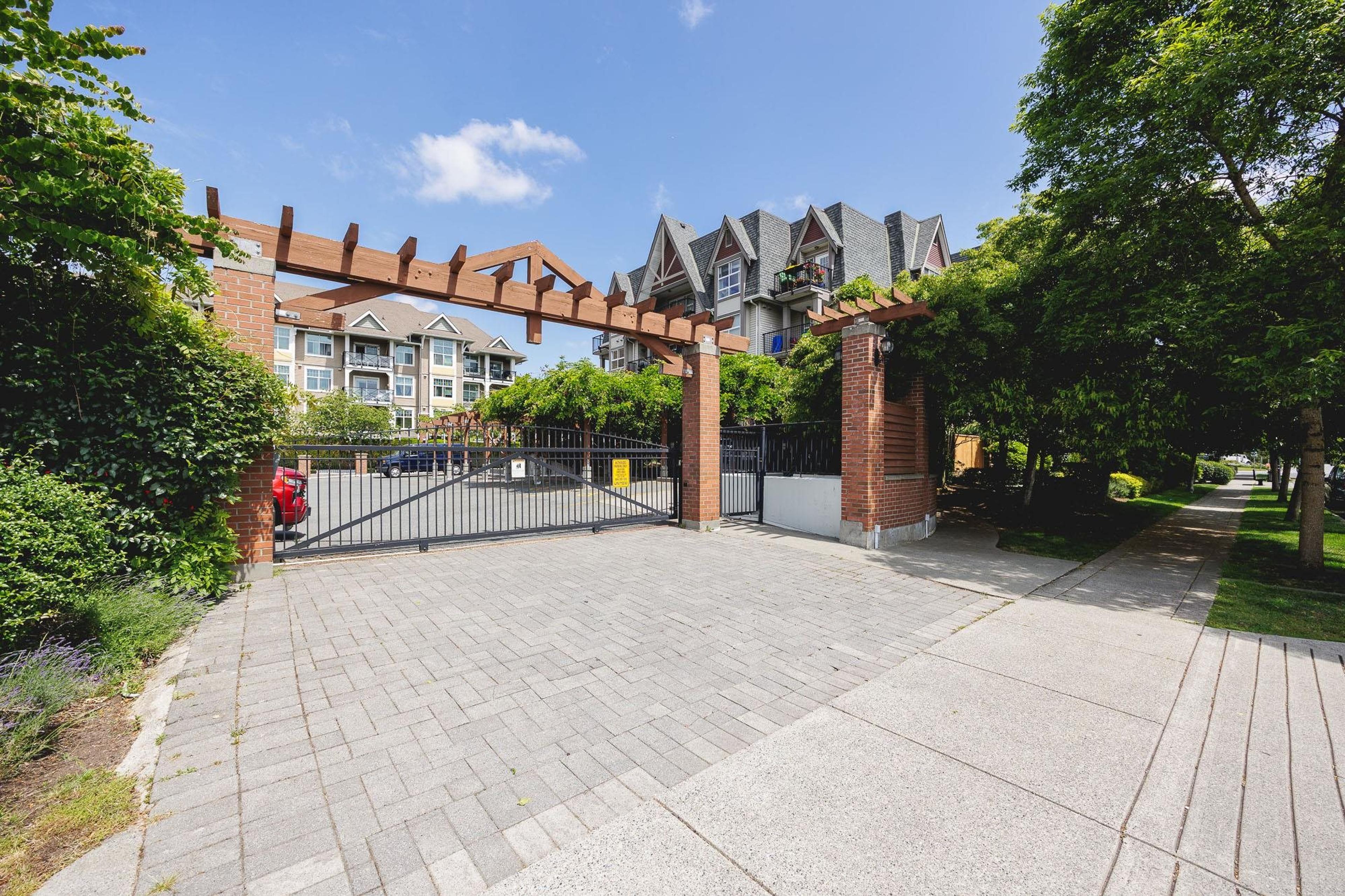 17769 57 Avenue, Surrey - Exteriors - Photo 2