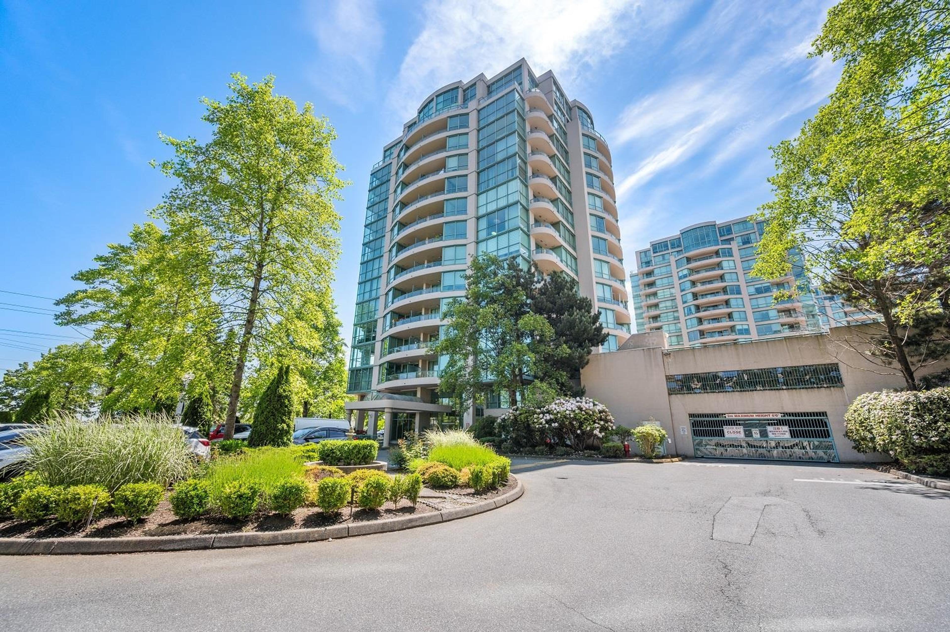 8811 Lansdowne Road, Richmond - Exteriors - Full Complex View - Photo 3