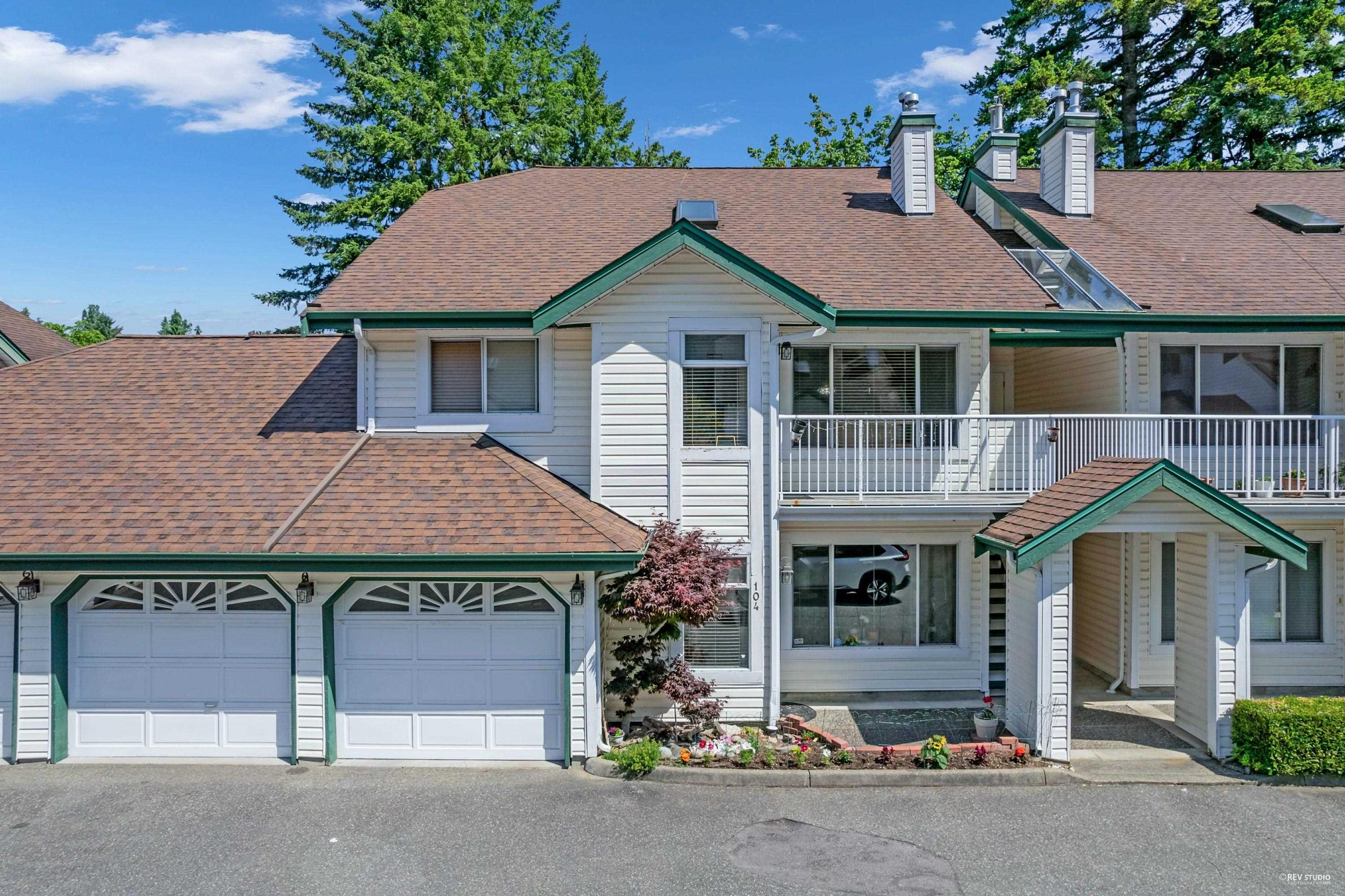 10308 155a Street, Surrey - Exteriors - Photo 6