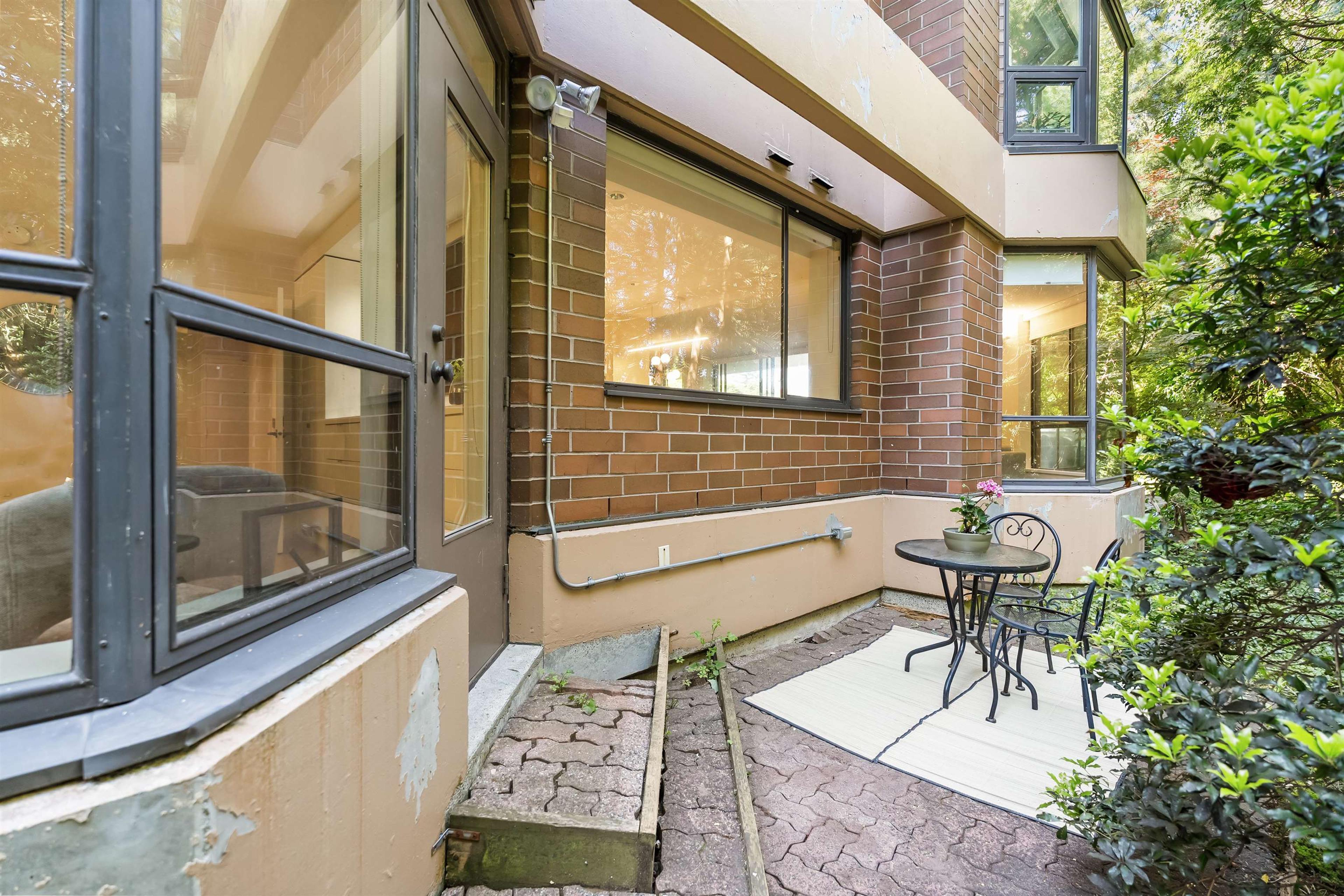 3905 Springtree Drive, Vancouver - Outdoor Amenities - Garden / Yard/ Backyard/ Porch/ Deck - Photo 4