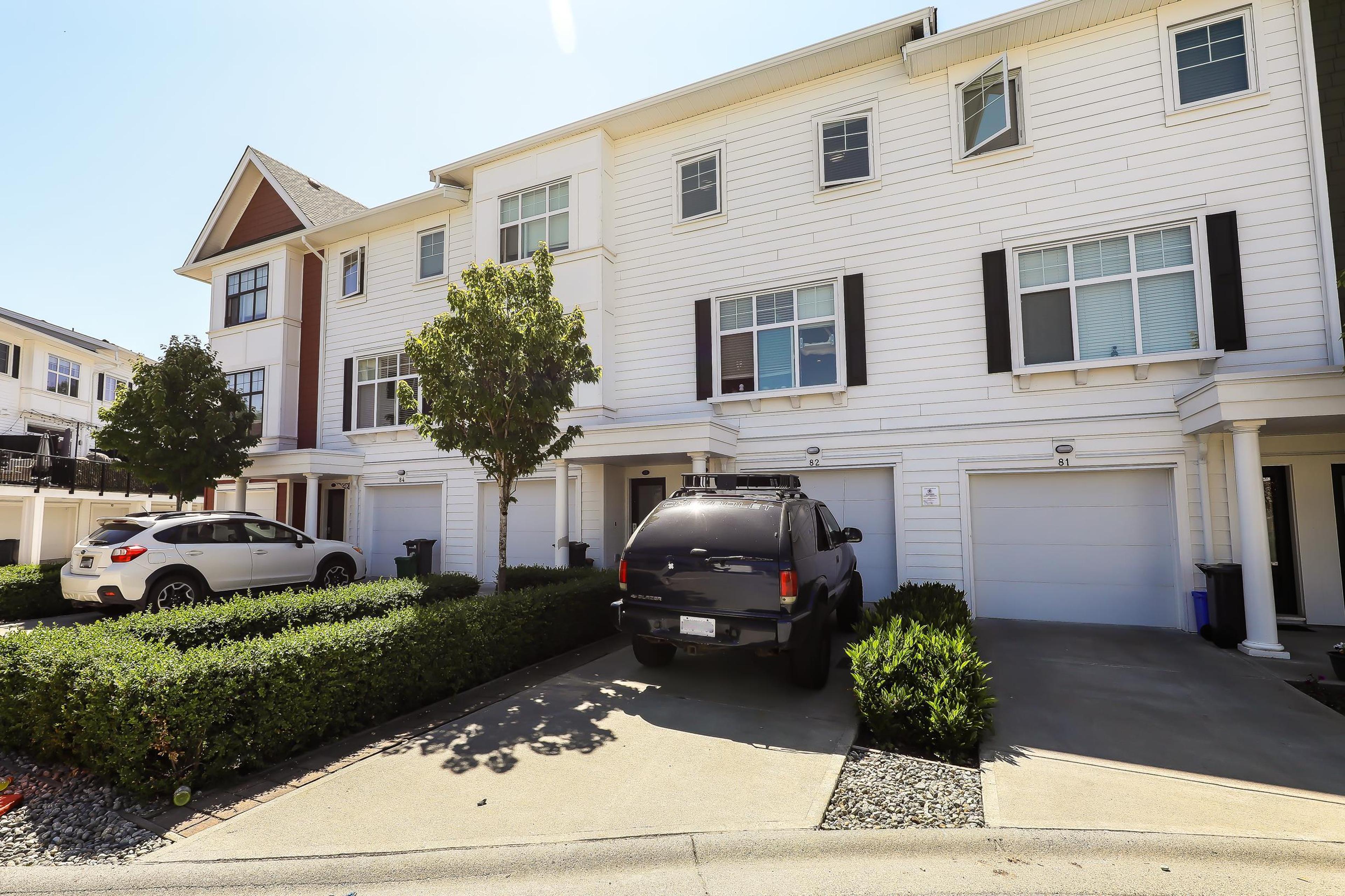 27735 Roundhouse Drive, Abbotsford - Exteriors - Photo 4