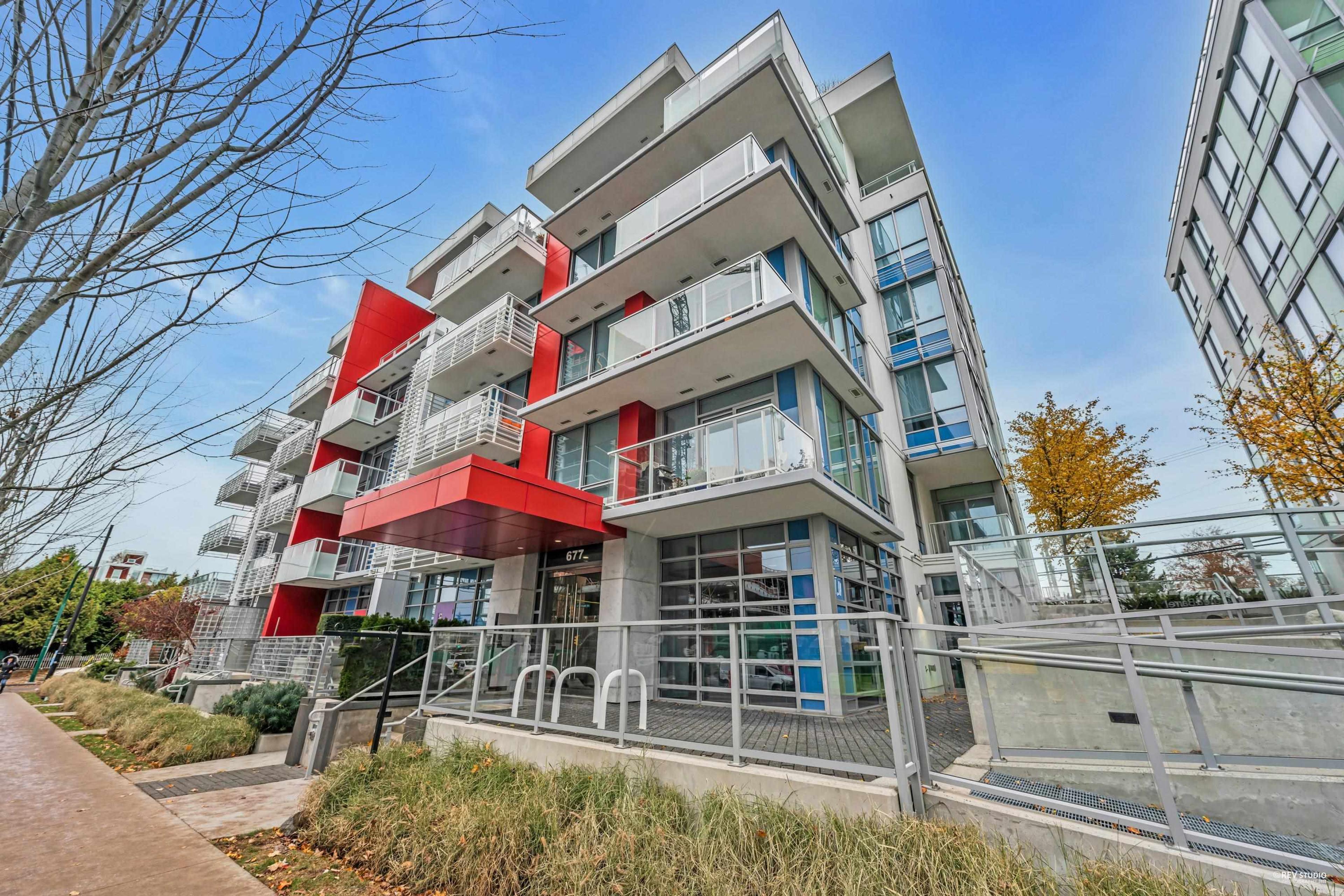 677 W 41st Avenue, Vancouver - Exteriors - Photo 1