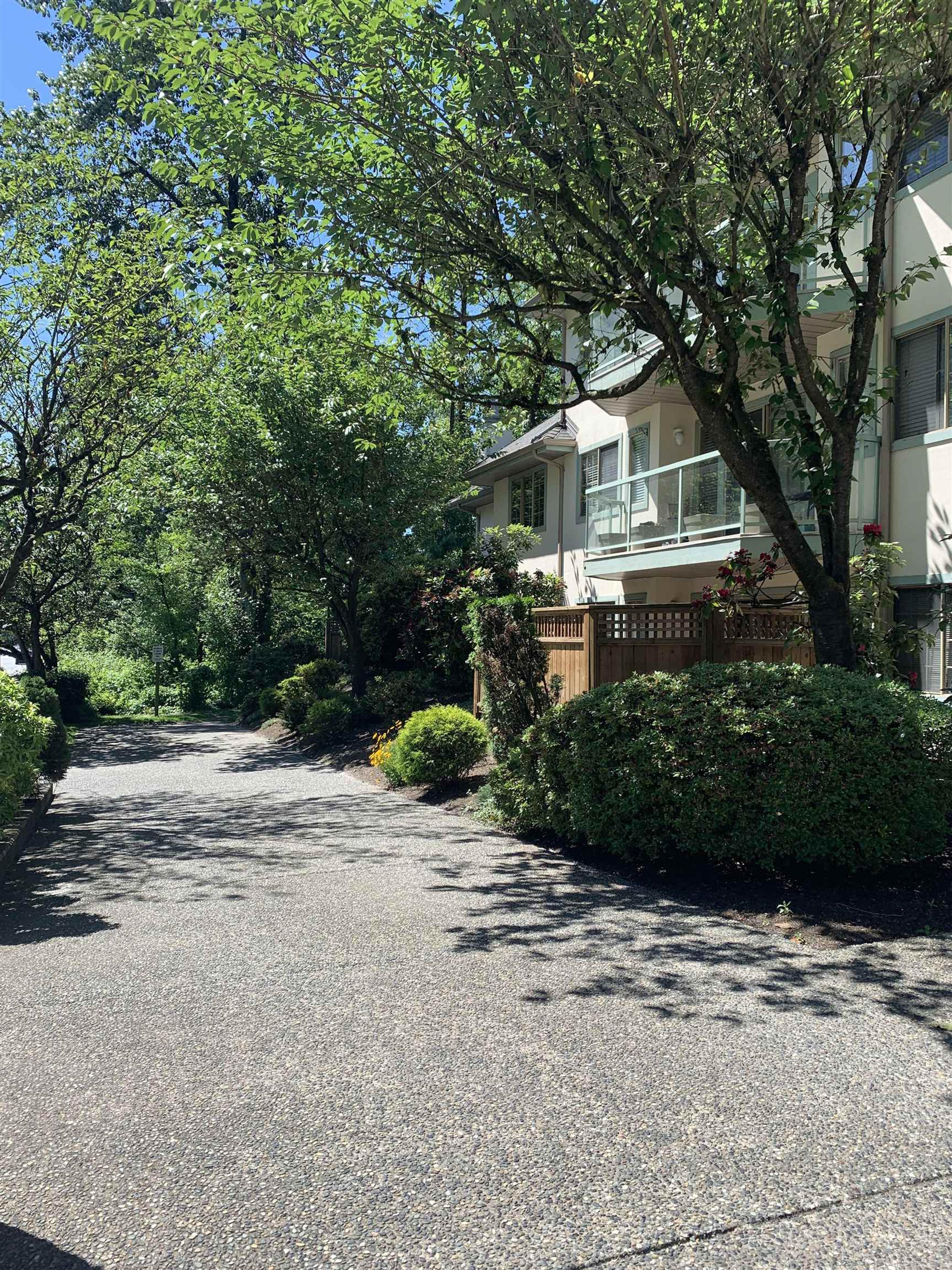 1148 Westwood Street, Coquitlam - Exteriors - Photo 4