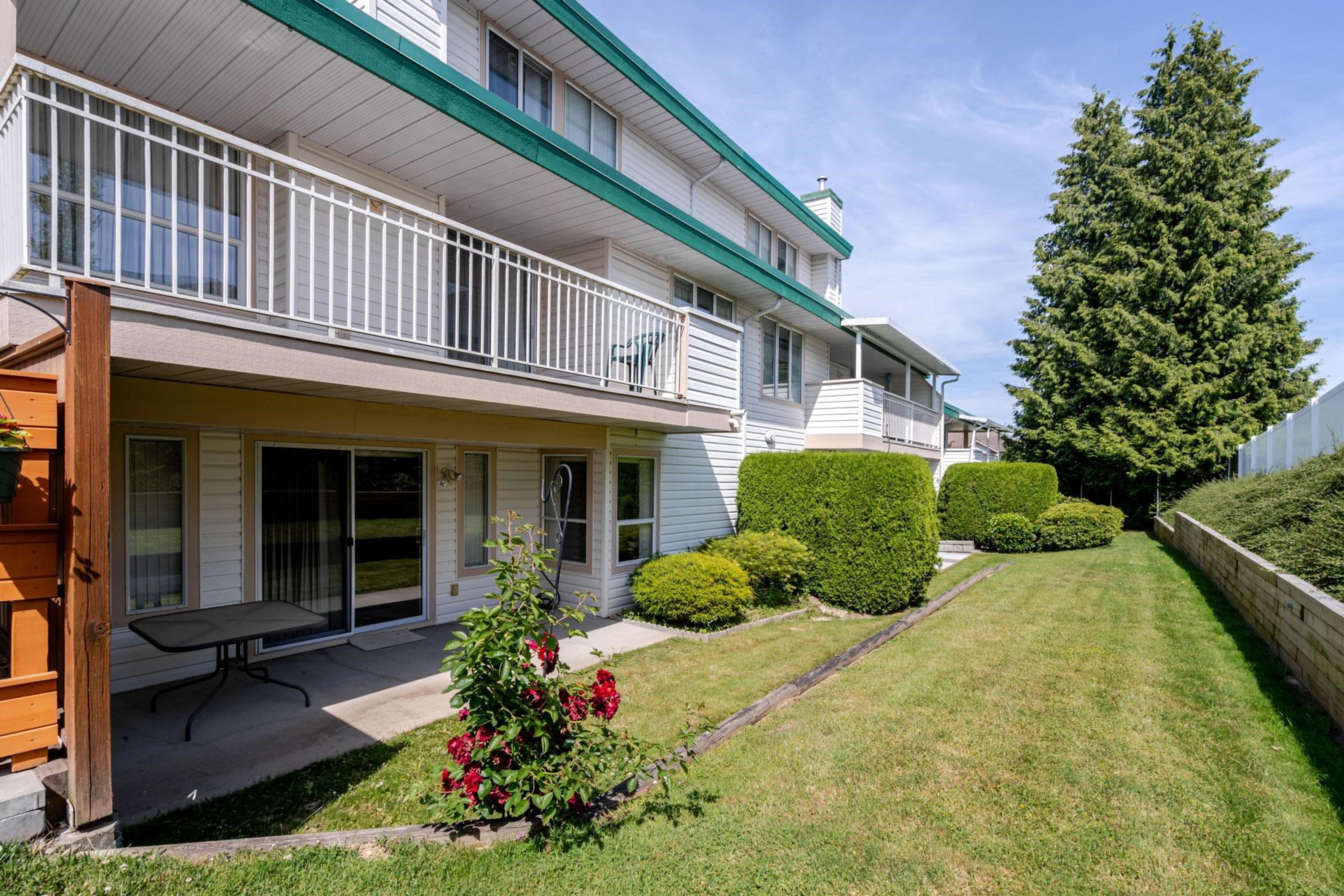 3115 Trafalgar Street, Abbotsford - Exteriors - Photo 2