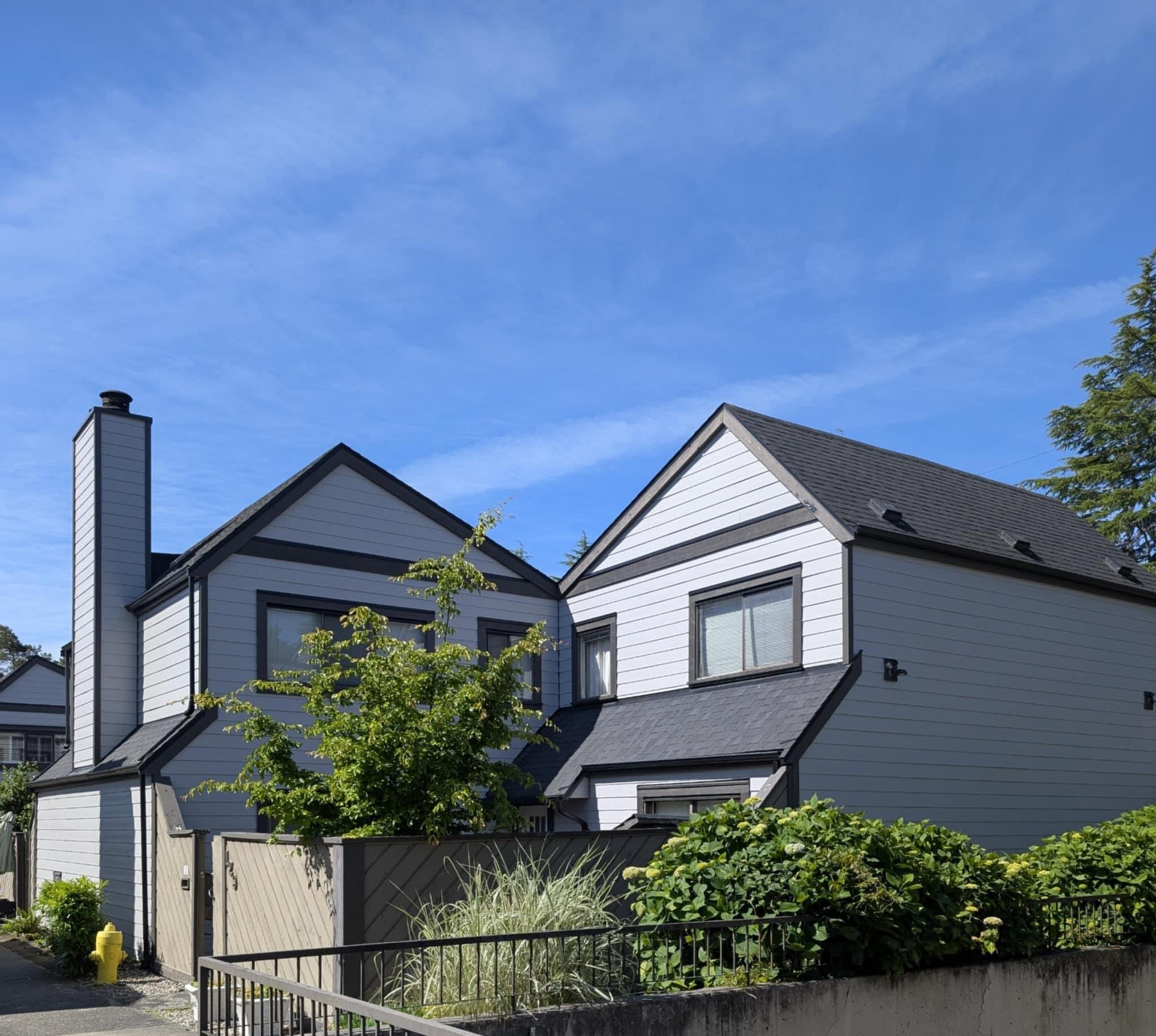 5421 10 Avenue, Delta - Exteriors - Full Complex View - Photo 2