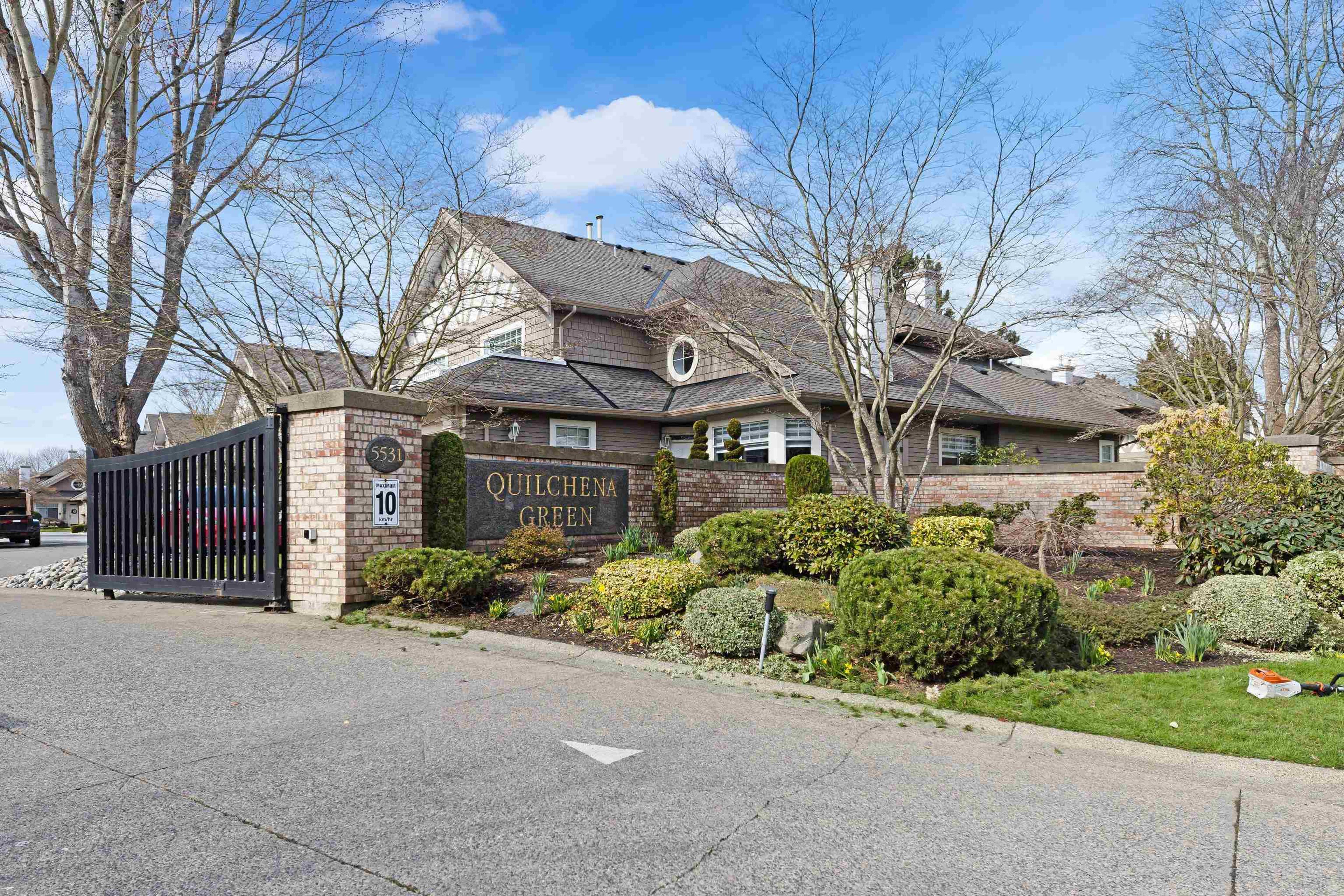 5531 Cornwall Drive, Richmond - Exteriors - Photo 3