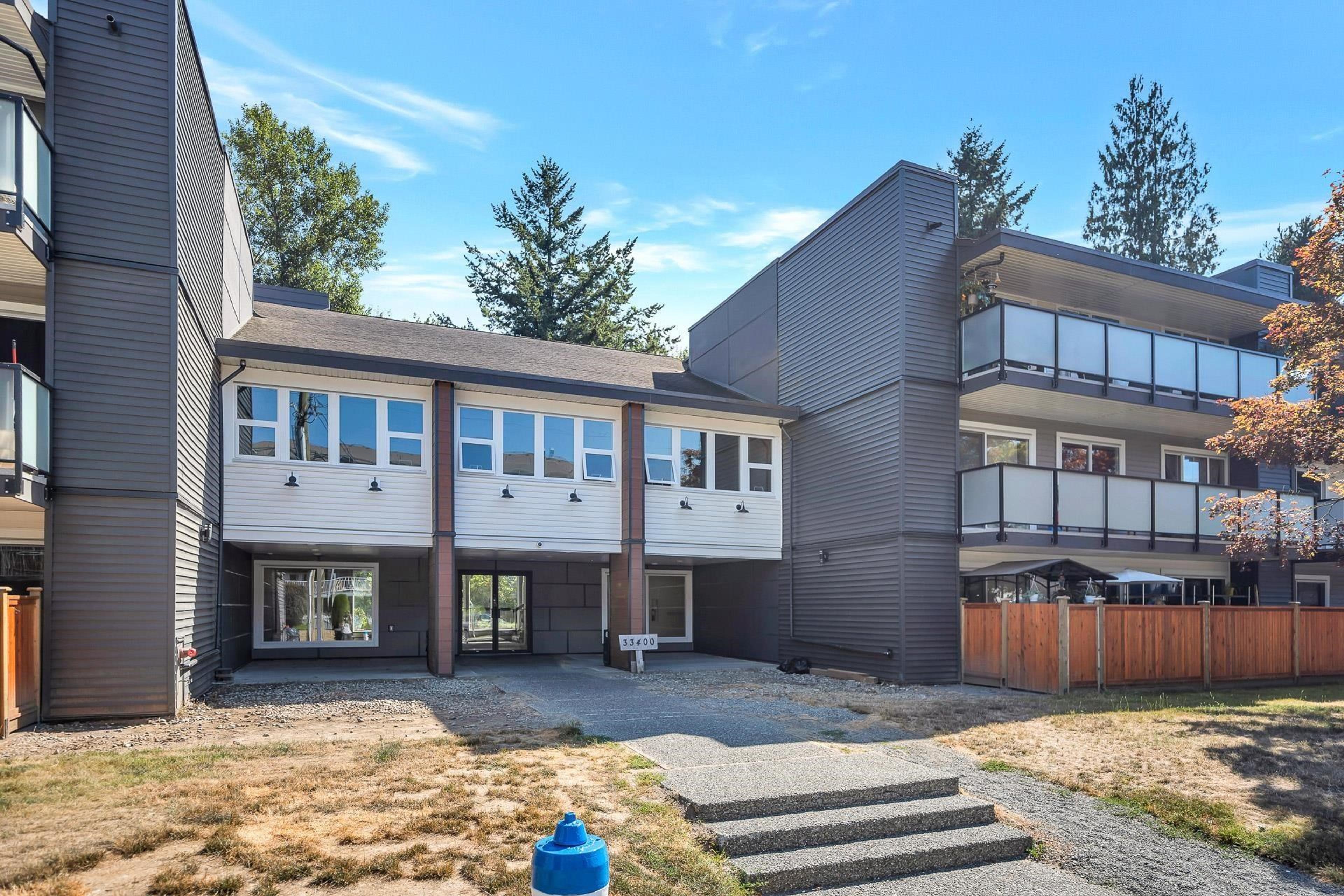 33400 Bourquin Place, Abbotsford - Exteriors - Full Complex View - Photo 1