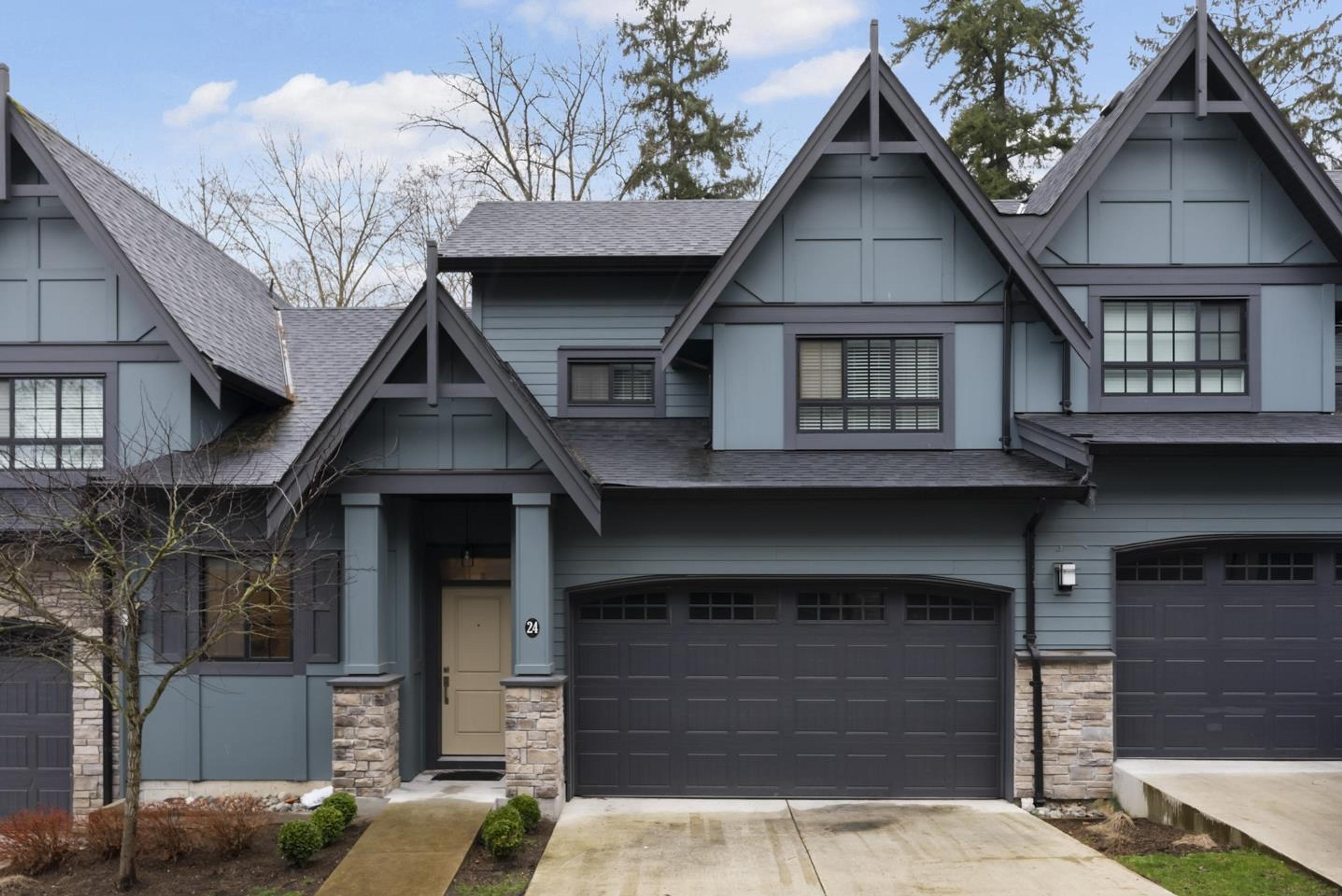 7979 152 Street, Surrey - Exteriors - Photo 3