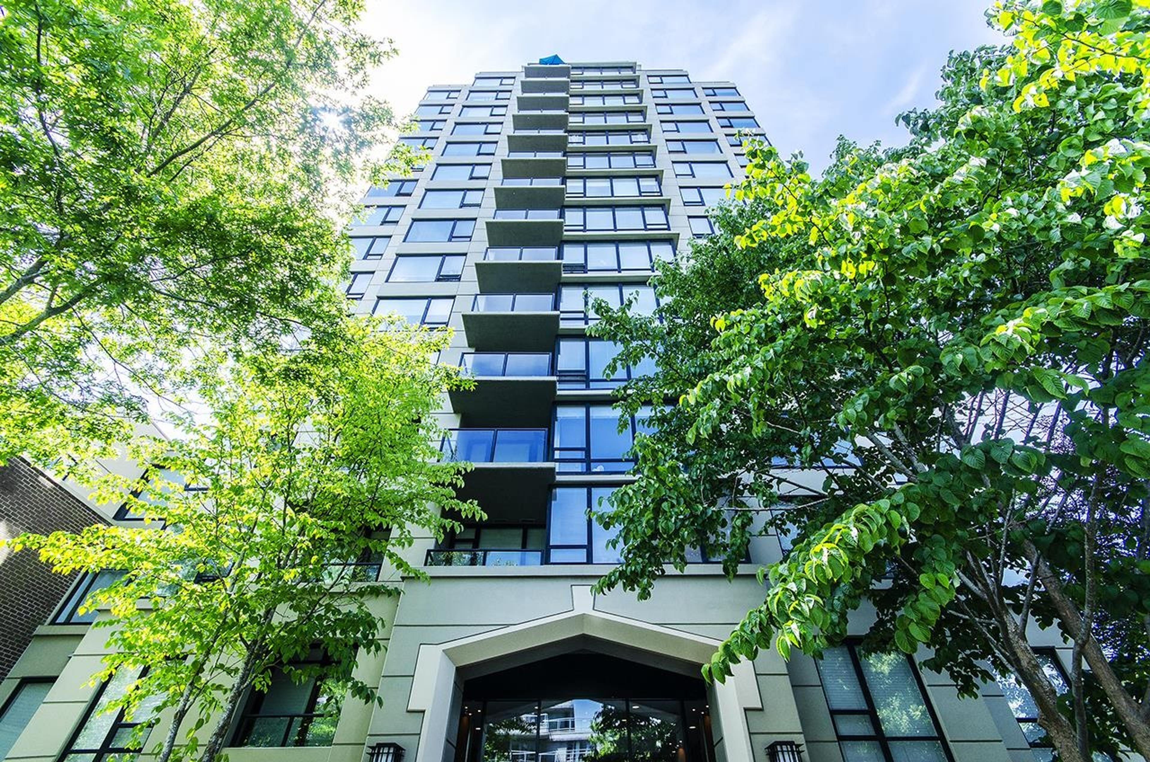 9133 Hemlock Drive, Richmond - Exteriors - Photo 1