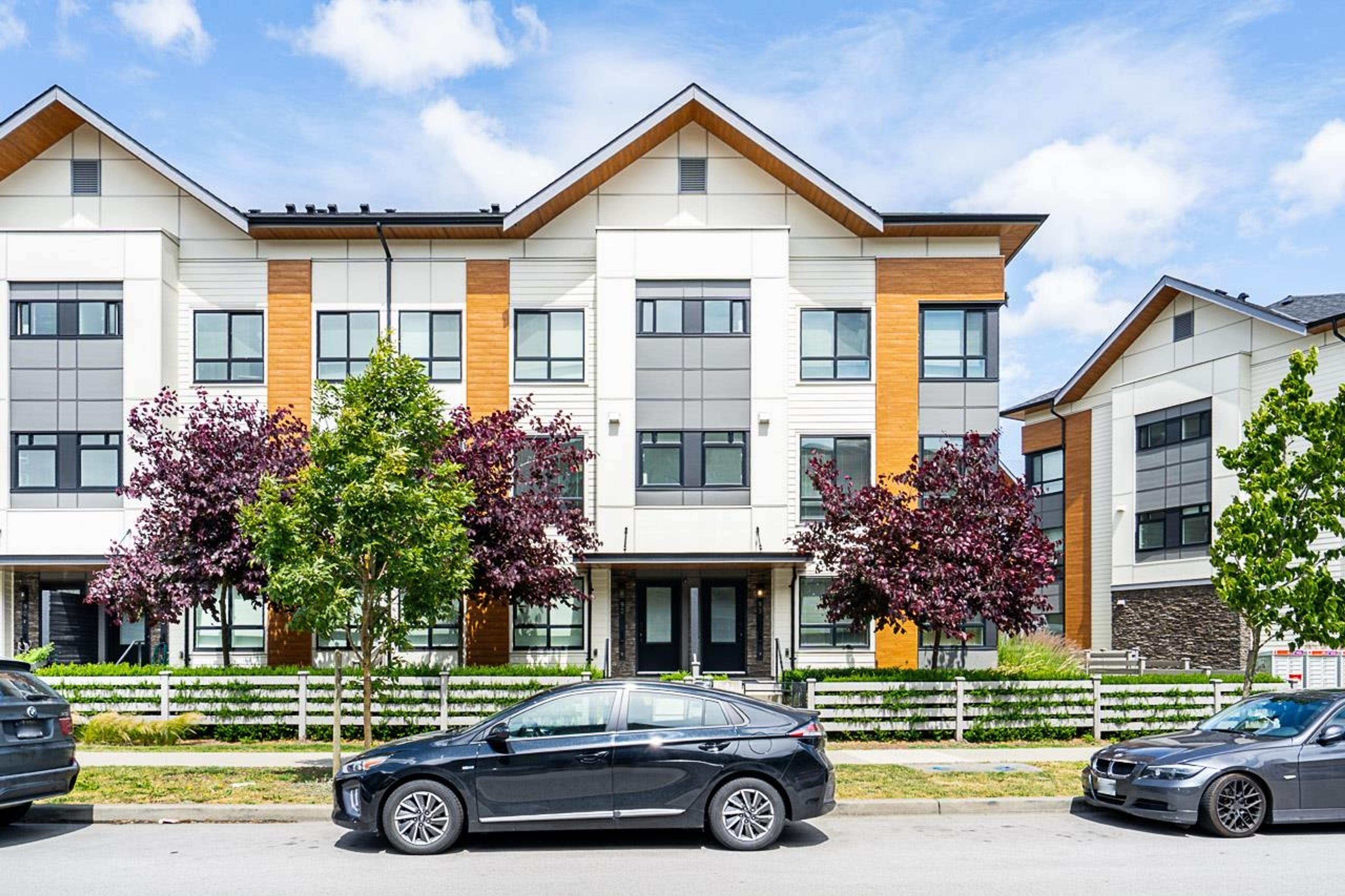 15151 Edmund Drive, Surrey - Exteriors - Full Complex View - Photo 1