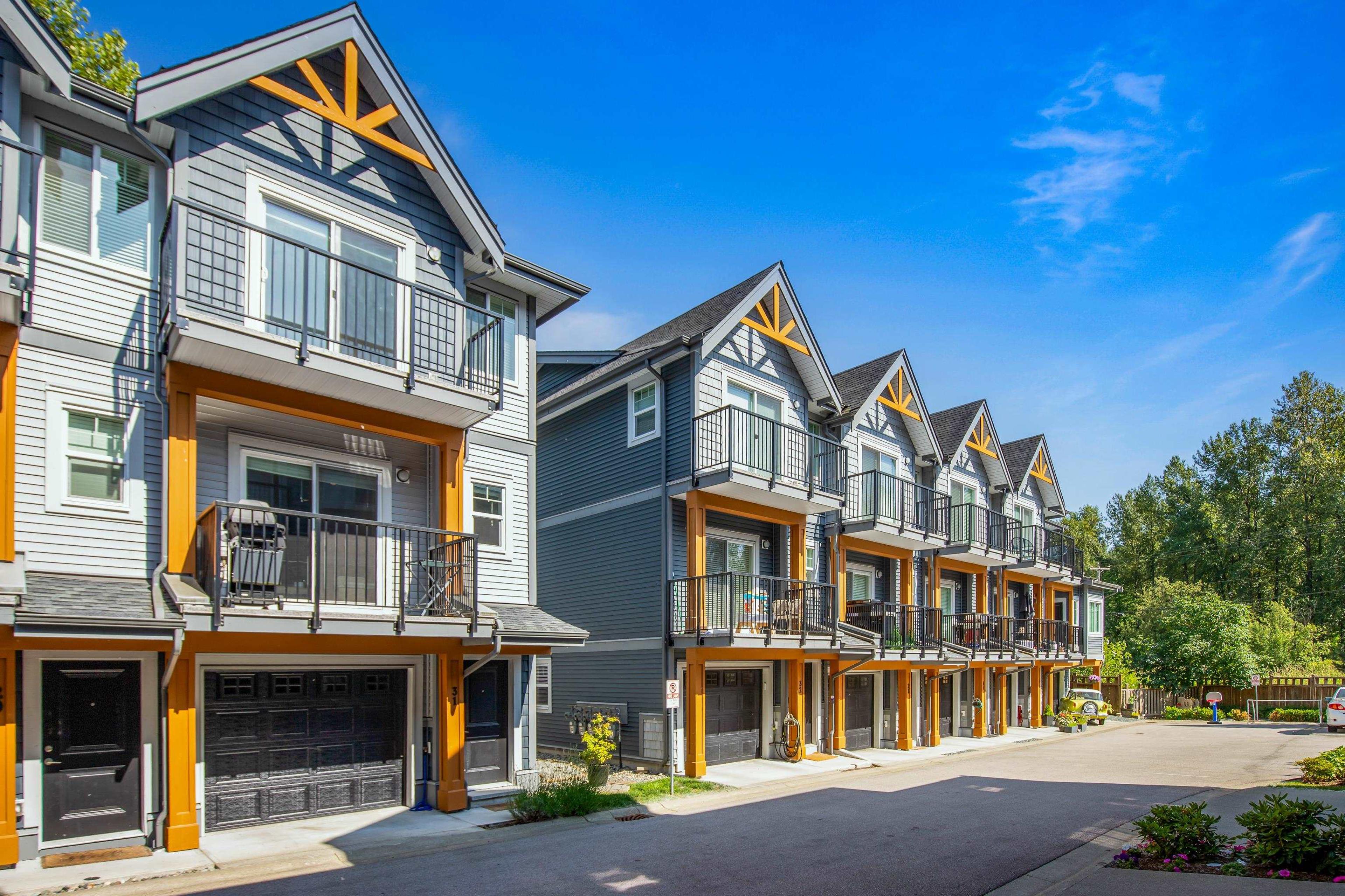 22810 113 Avenue, Maple Ridge - Exteriors - Full Complex View - Photo 4