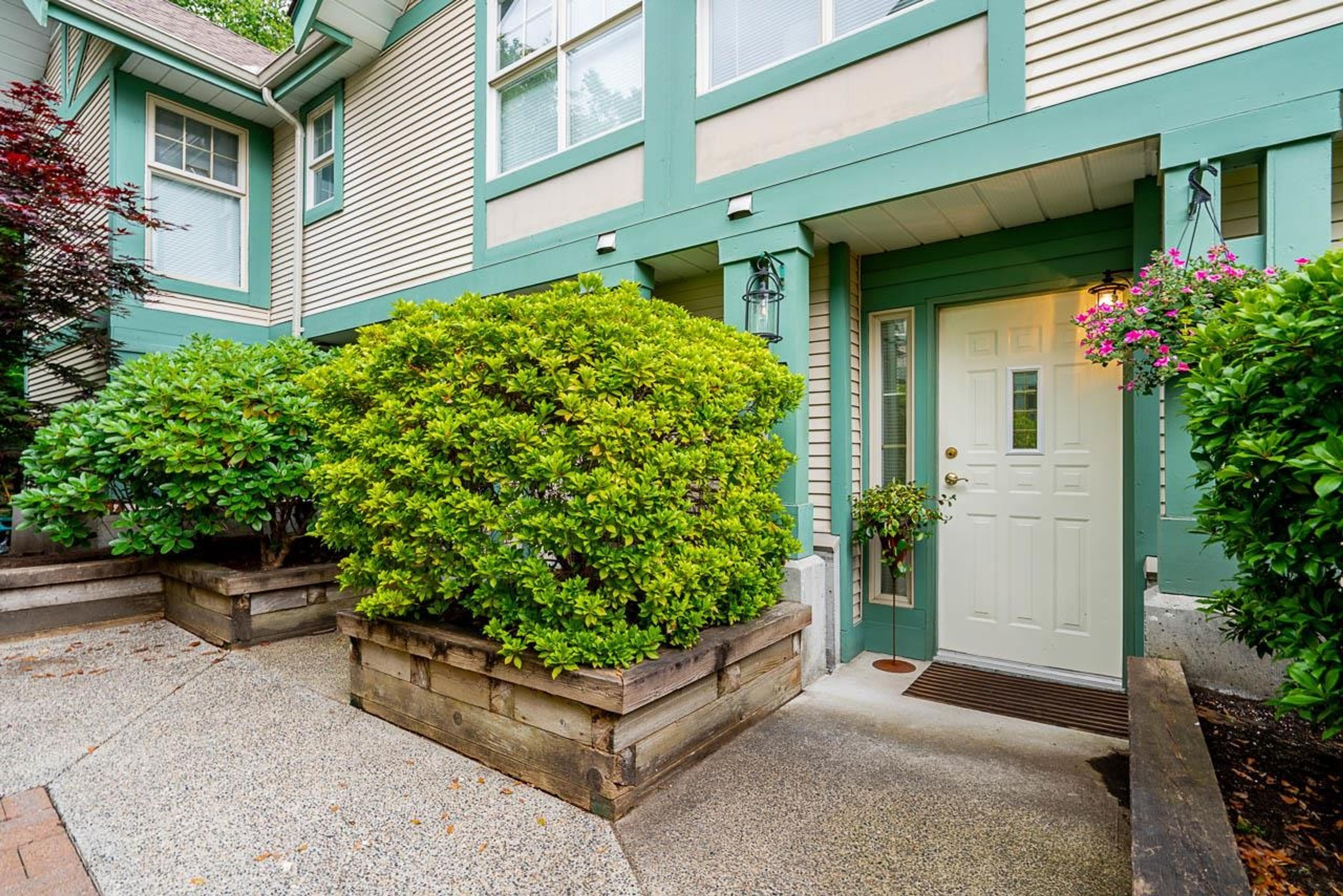 65 Foxwood Drive, Port Moody - Exteriors - Photo 3