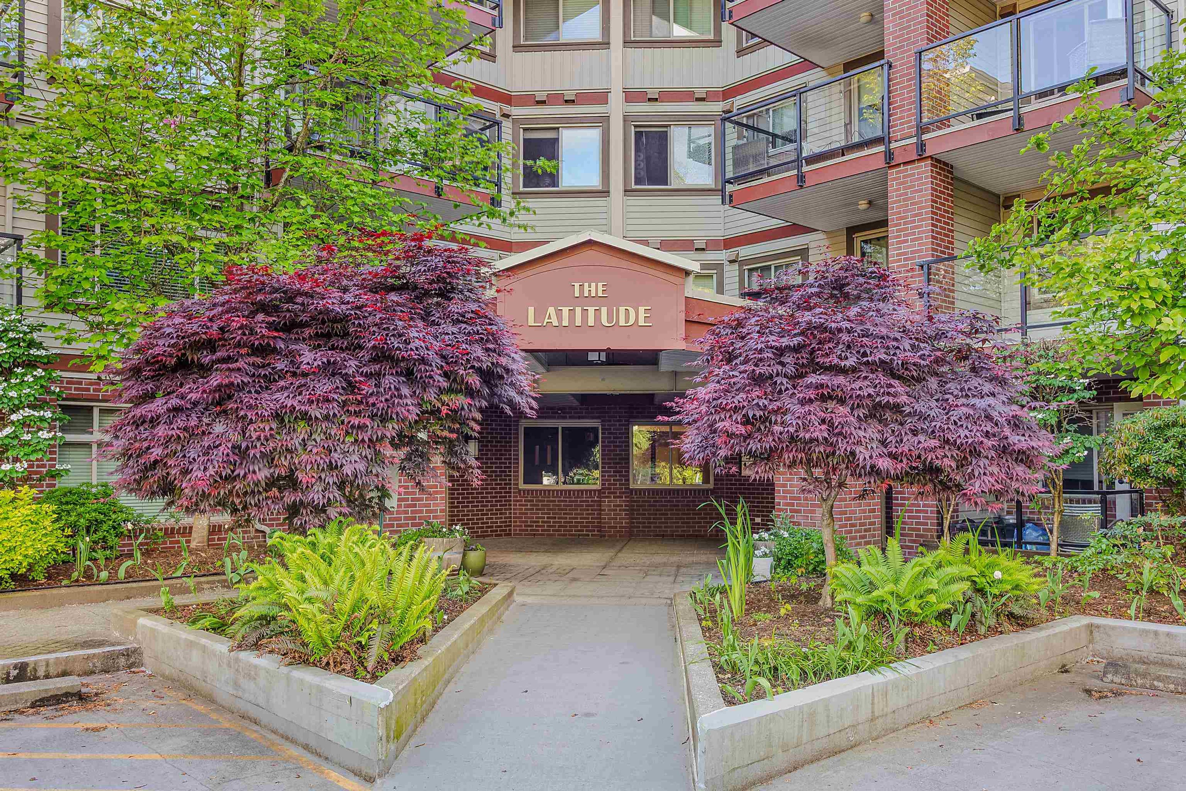 2233 Mckenzie Road, Abbotsford - Exteriors - Photo 1