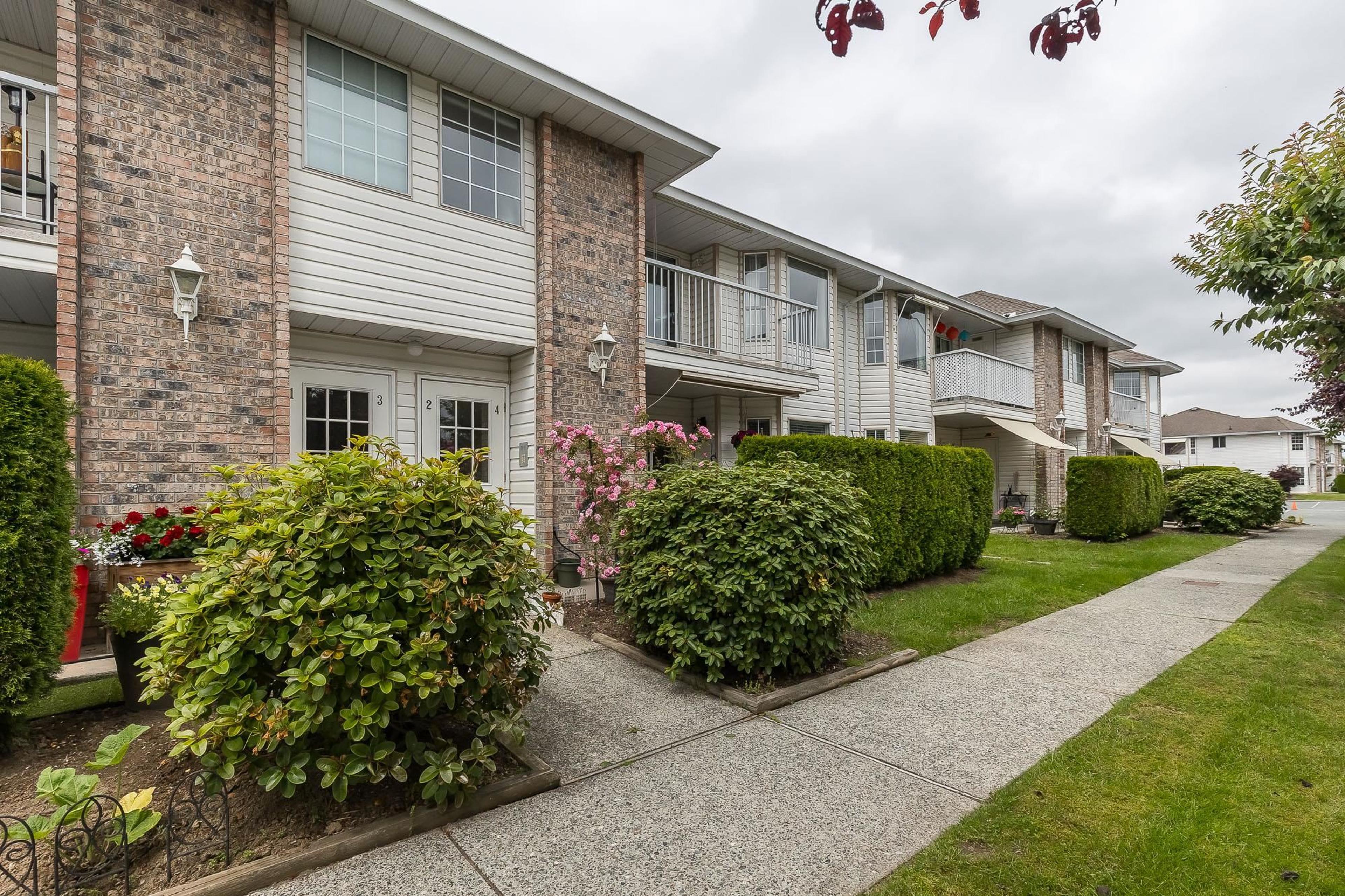 2938 Trafalgar Street, Abbotsford - Exteriors - Full Complex View - Photo 1