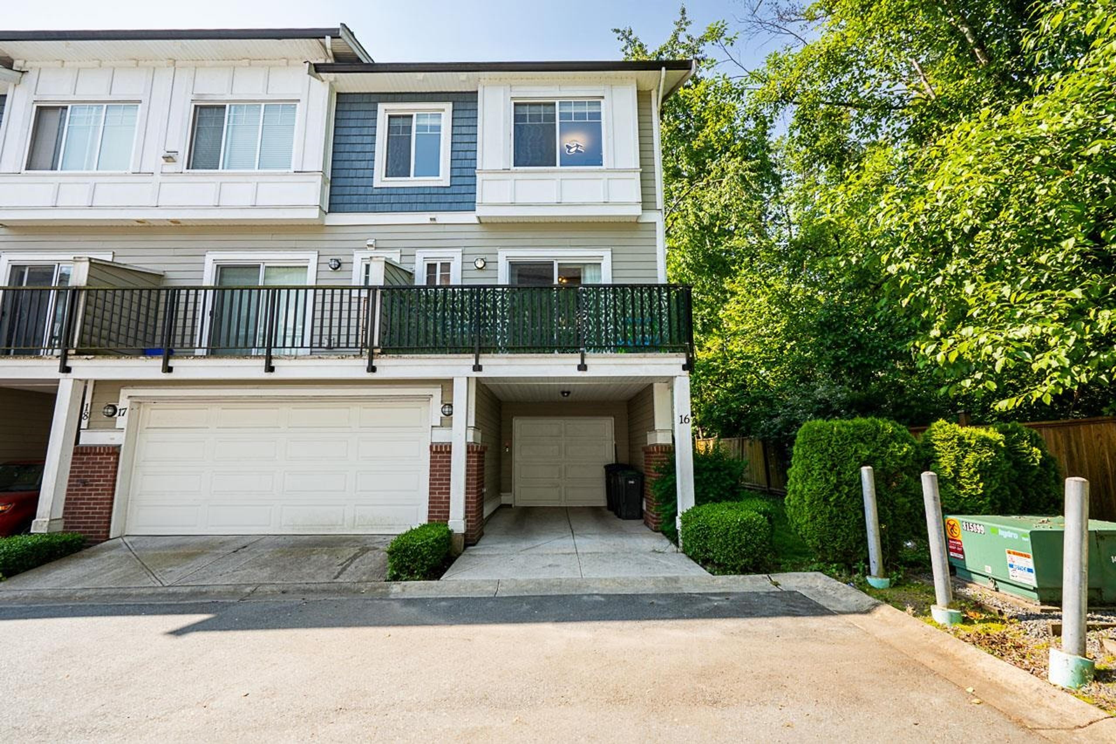 8747 162 Street, Surrey - Exteriors - Photo 6