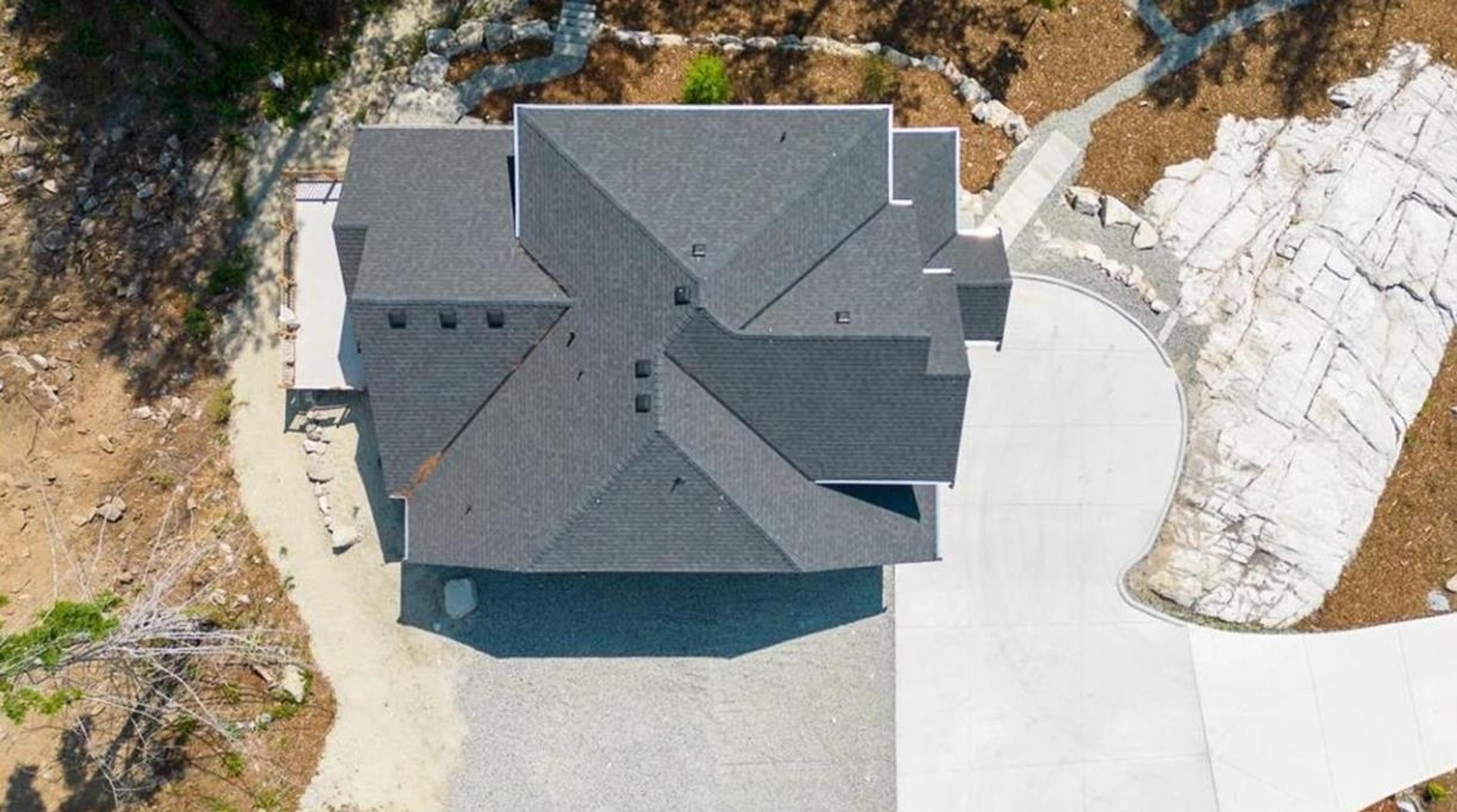 1102 Largo Road, Roberts Creek - Exteriors - Drone/Aerial View - Photo 4