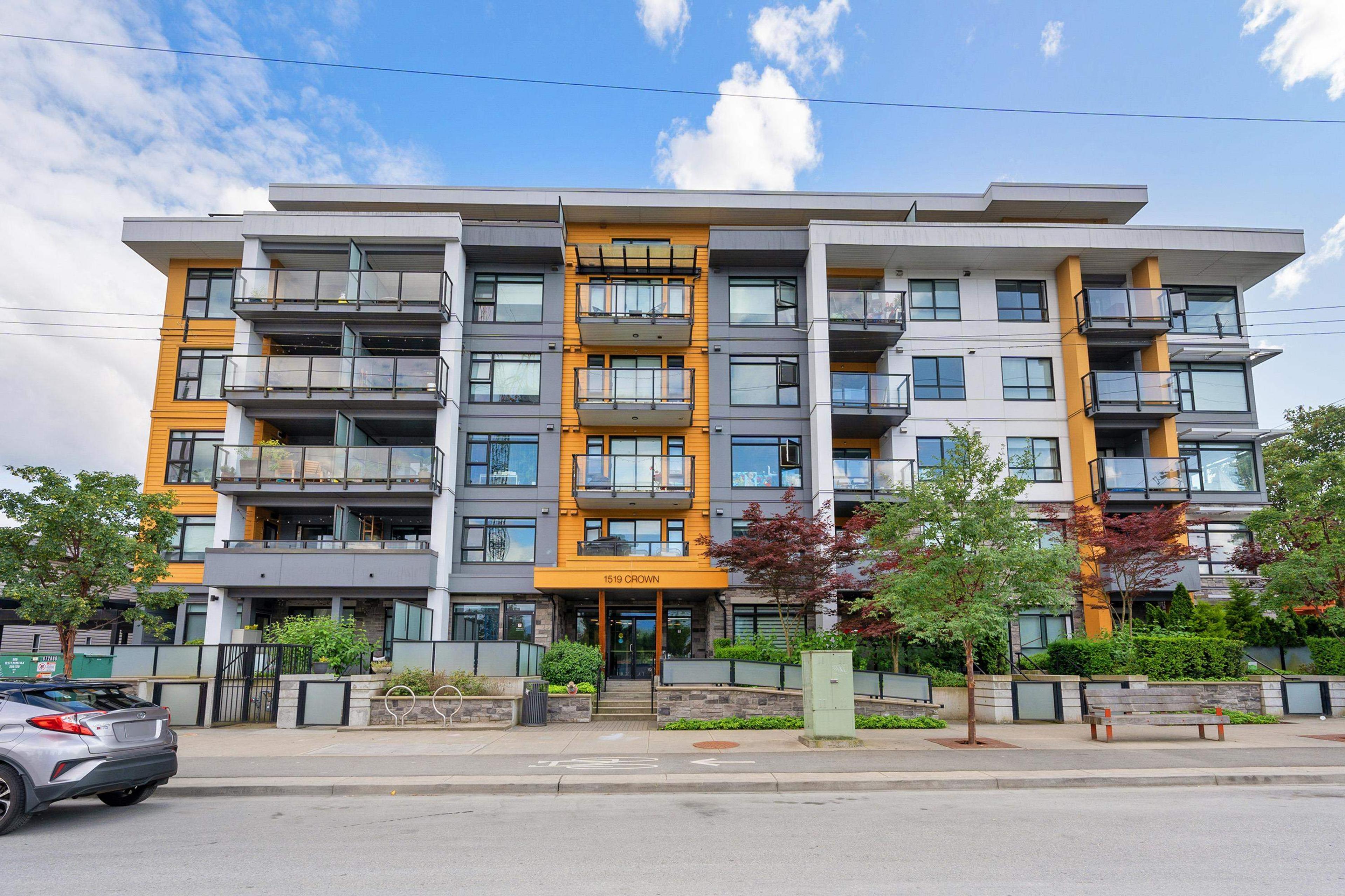 1519 Crown Street, North Vancouver - Exteriors - Photo 2
