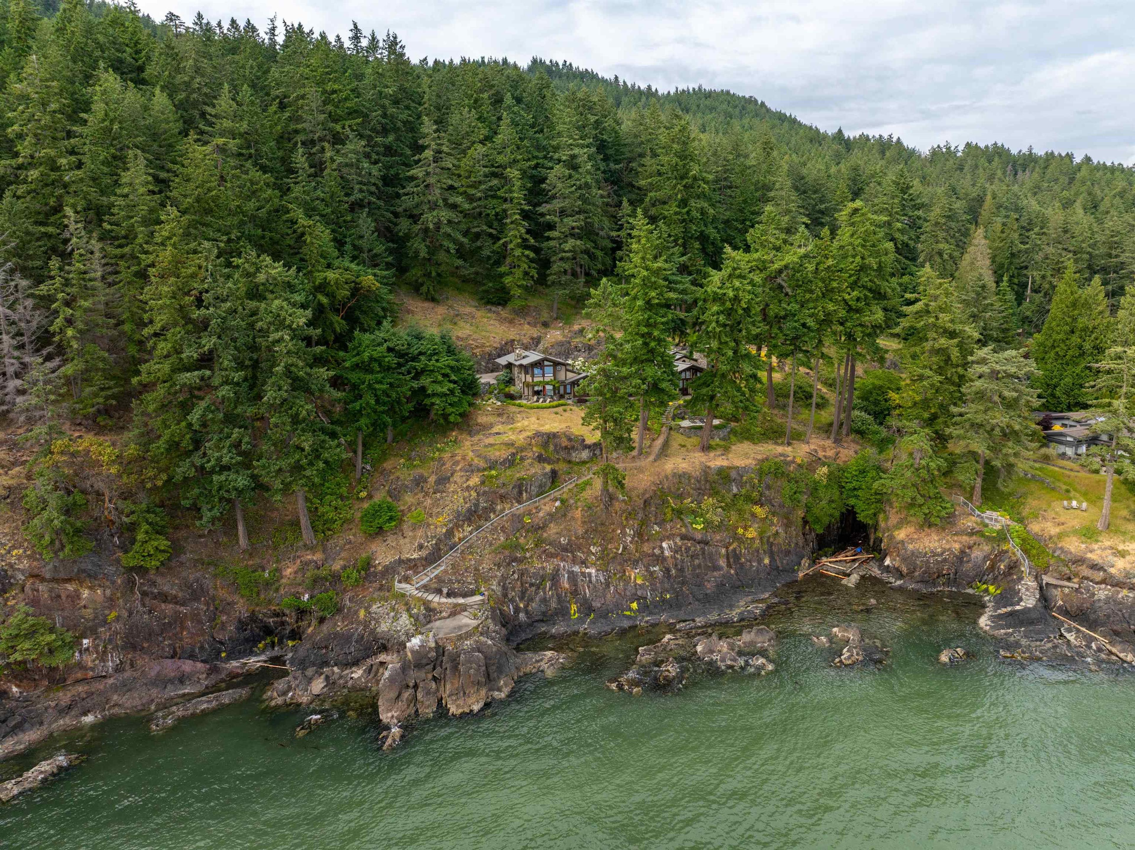 1299 Fairweather Road, Bowen Island - Exteriors - Drone/Aerial View - Photo 10