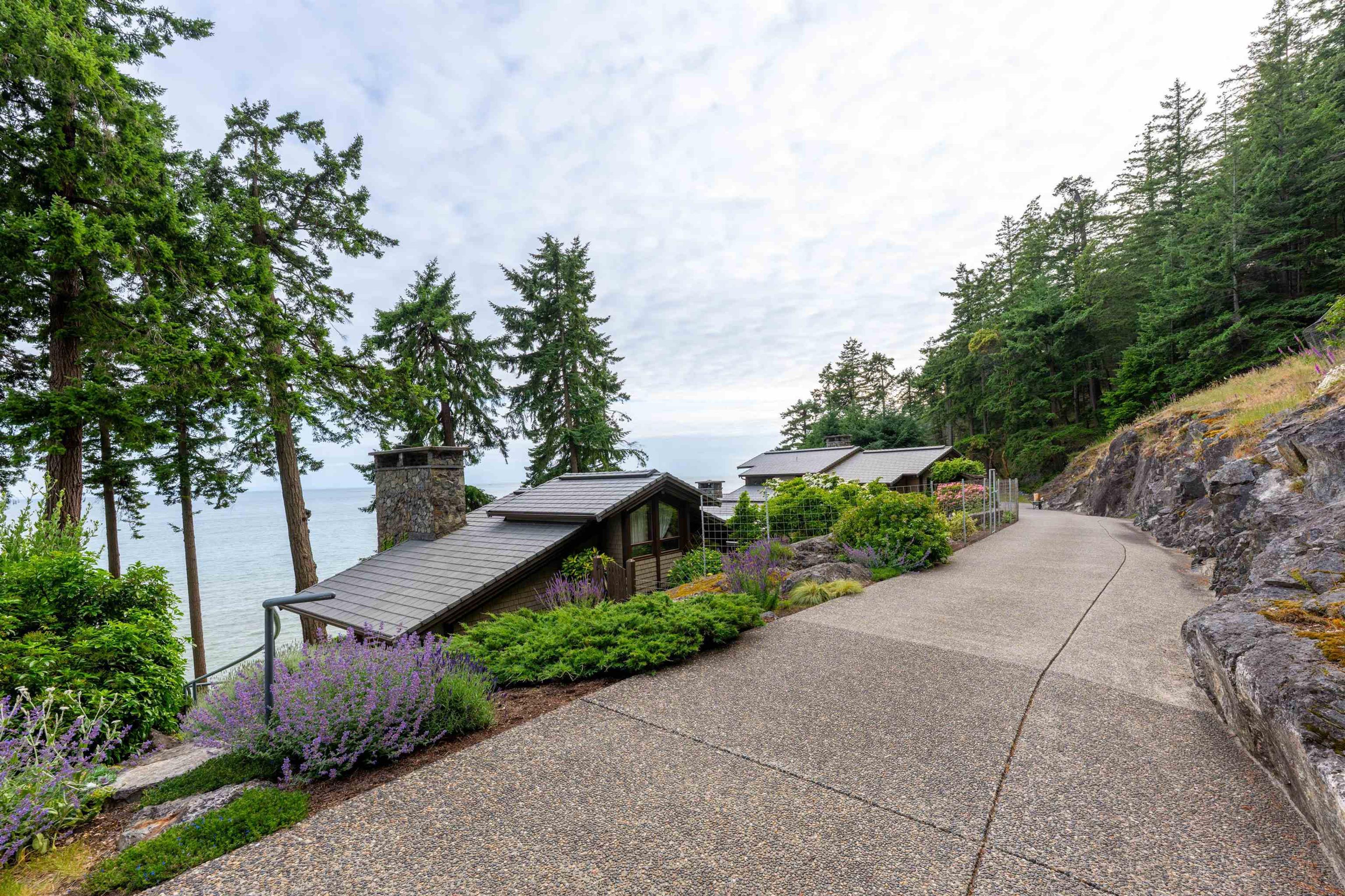 1299 Fairweather Road, Bowen Island - Exteriors - Drone/Aerial View - Photo 12