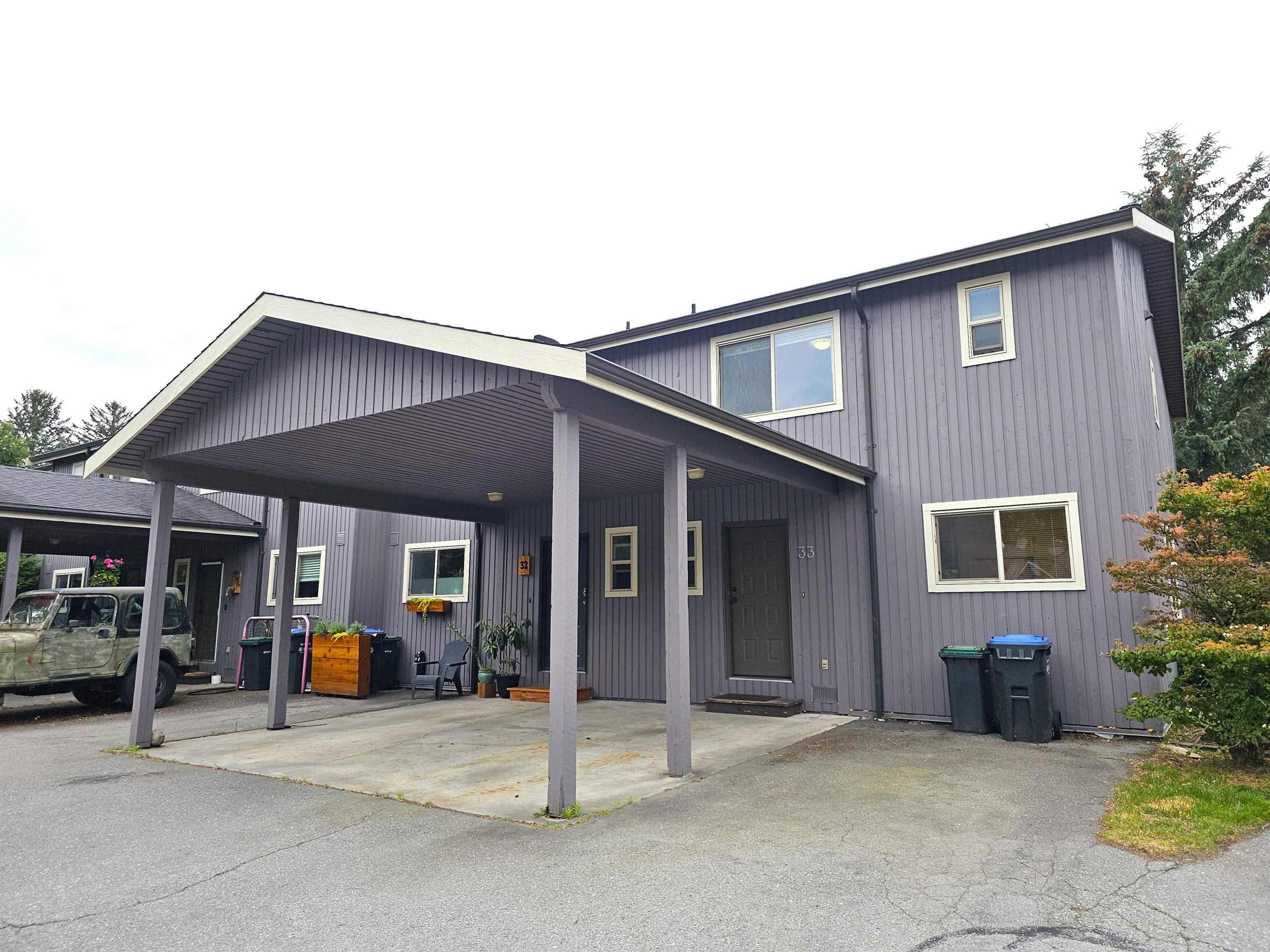 41450 Government Road, Squamish - Exteriors - Photo 3