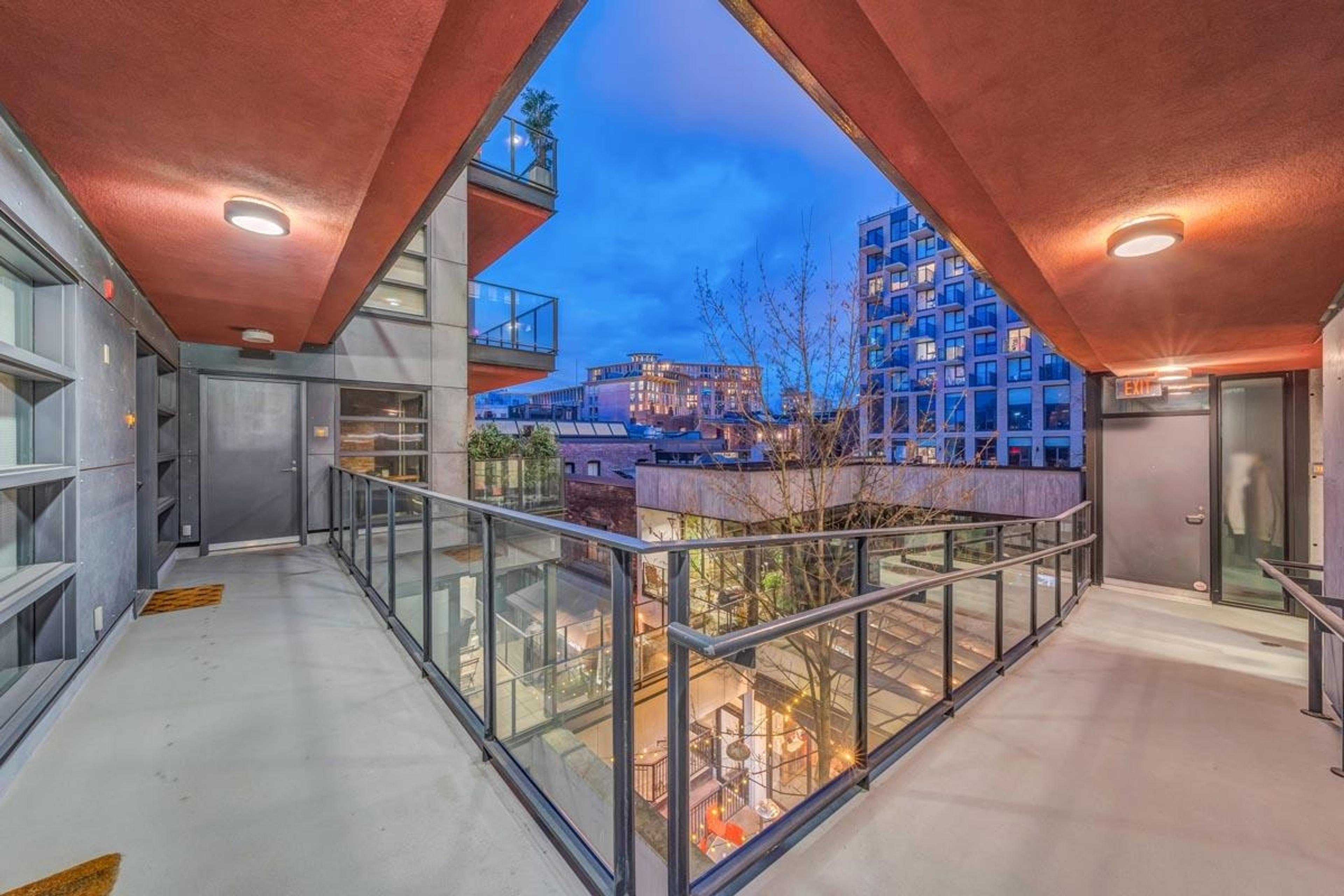 12 Water Street, Vancouver - Common Areas - Lobbies / Hallways / Foyers - Photo 1