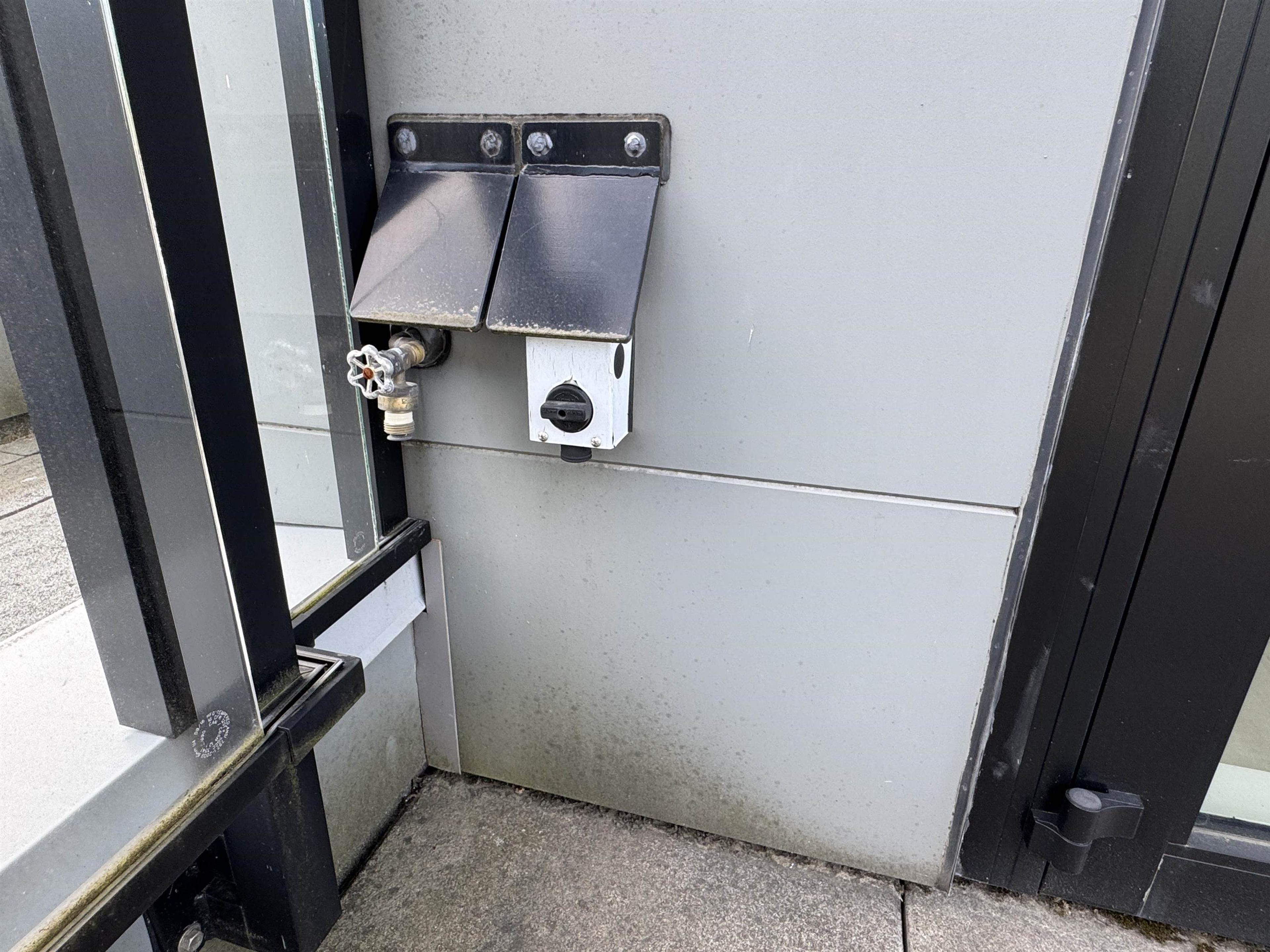 589 W King Edward Avenue, Vancouver - Exteriors - Photo 2