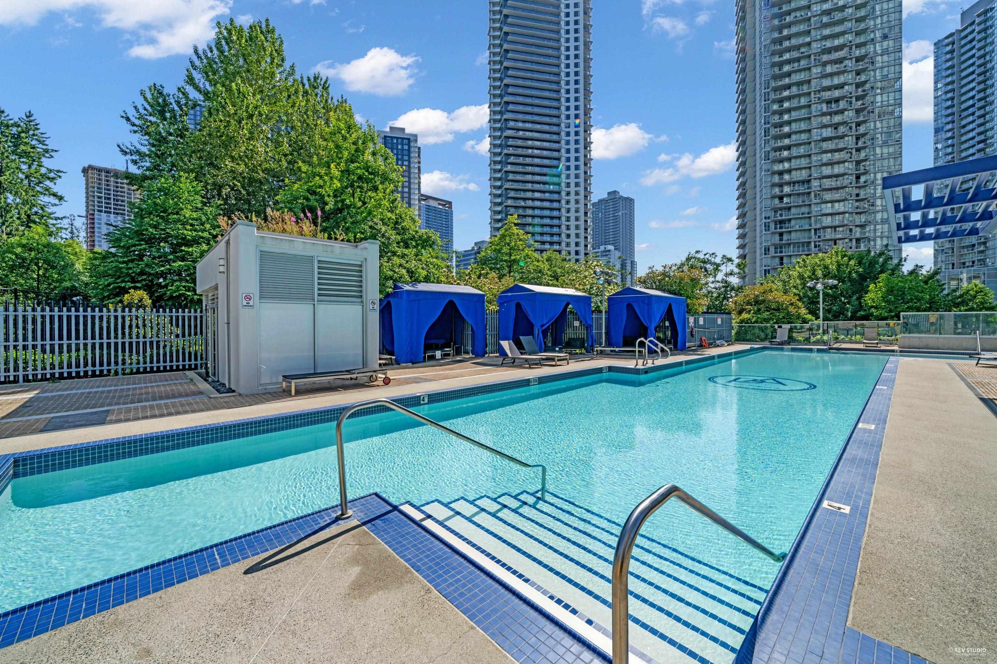 13750 100 Avenue, Surrey - Outdoor Amenities - Outdoor Pool - Photo 1