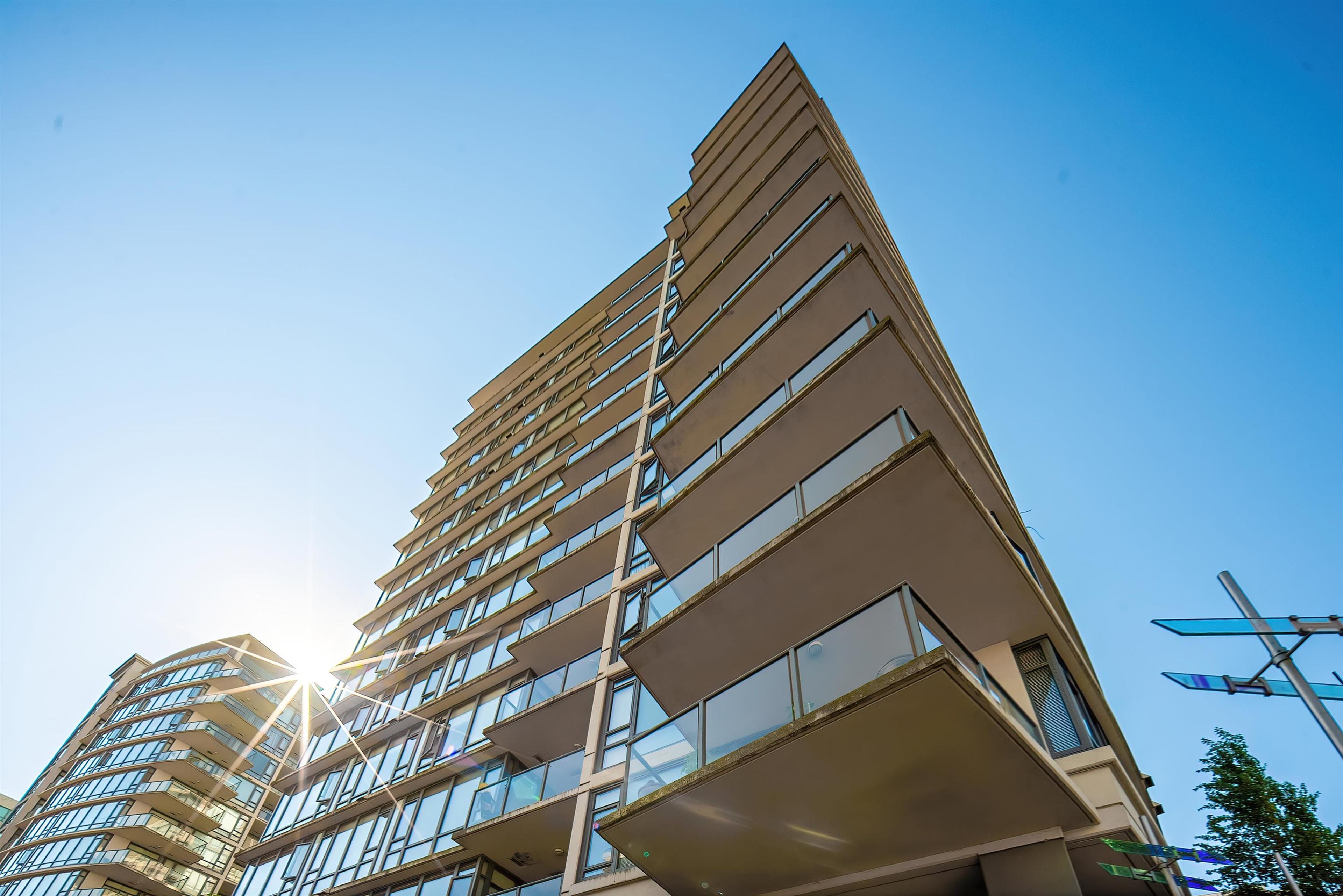 7362 Elmbridge Way, Richmond - Exteriors - Photo 1