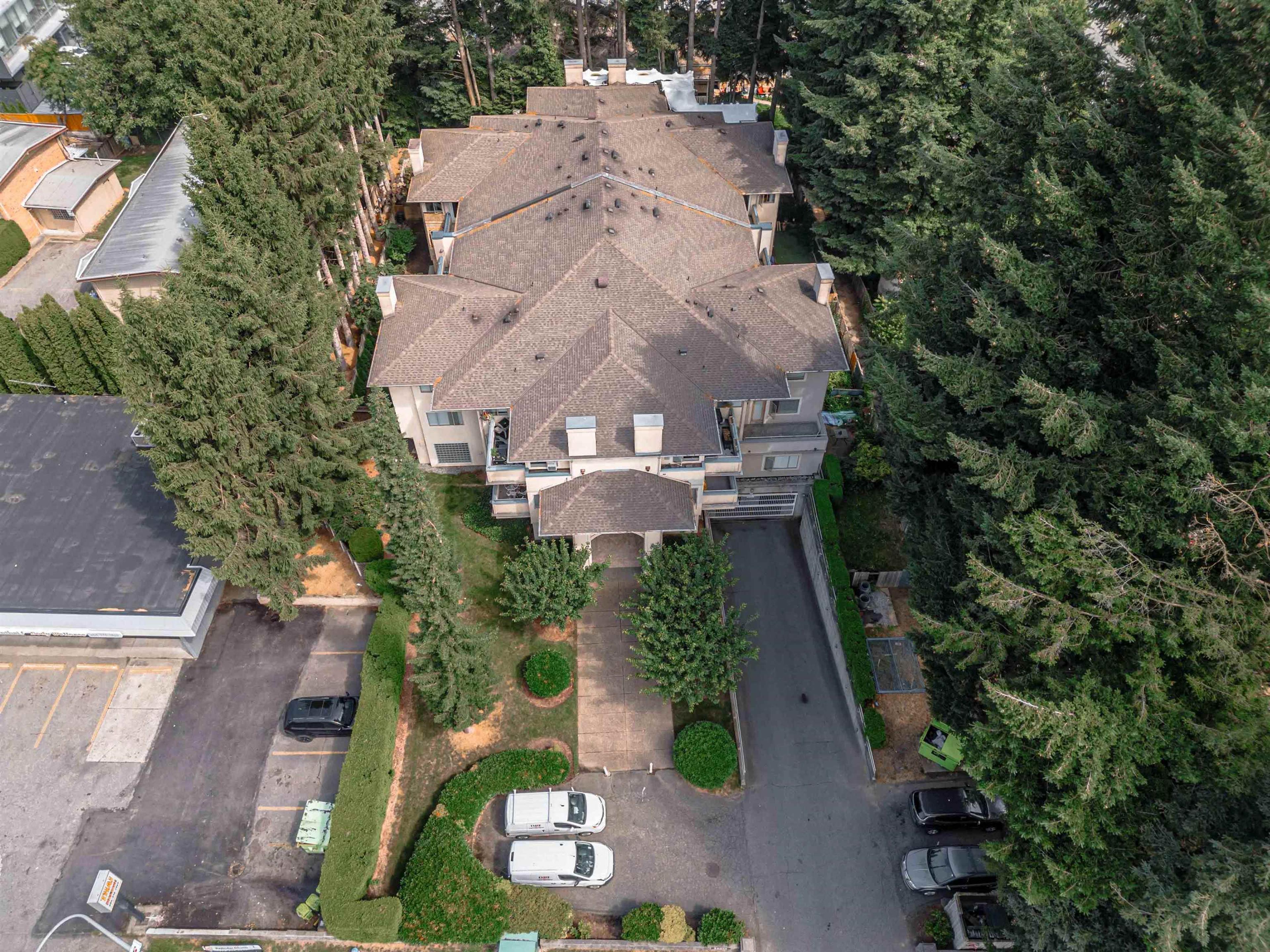 33675 Marshall Road, Abbotsford - Exteriors - Drone/Aerial View - Photo 4