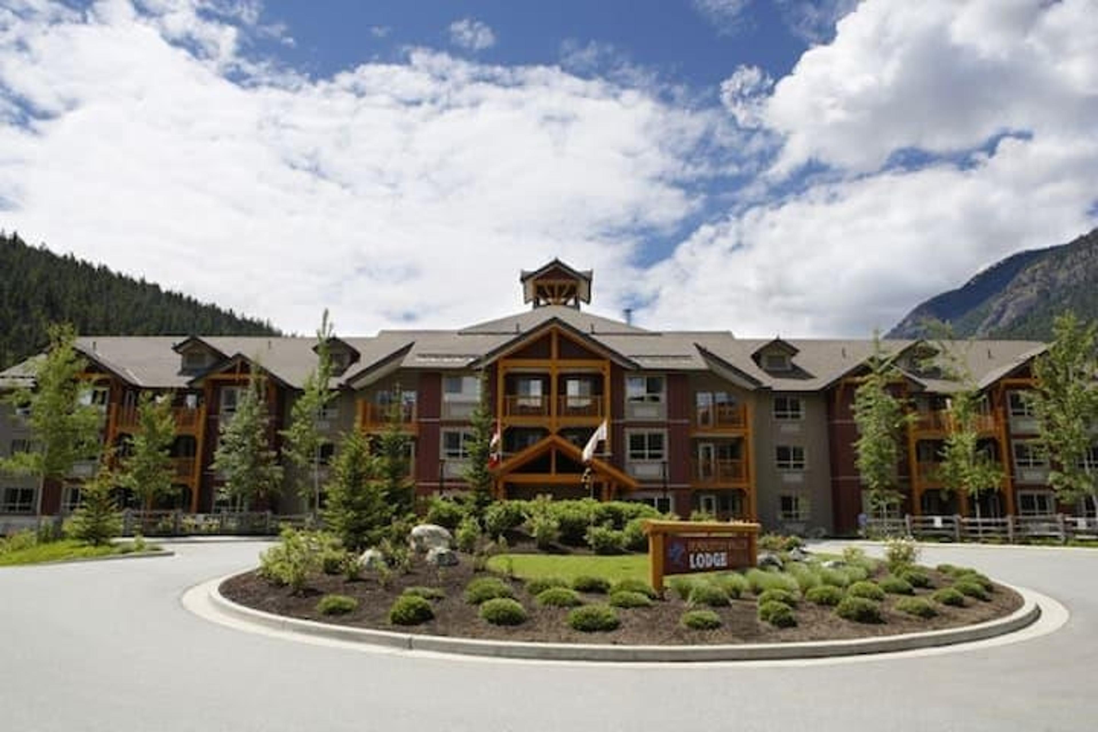 1490 Highway 99, Pemberton - Exteriors - Full Complex View - Photo 3
