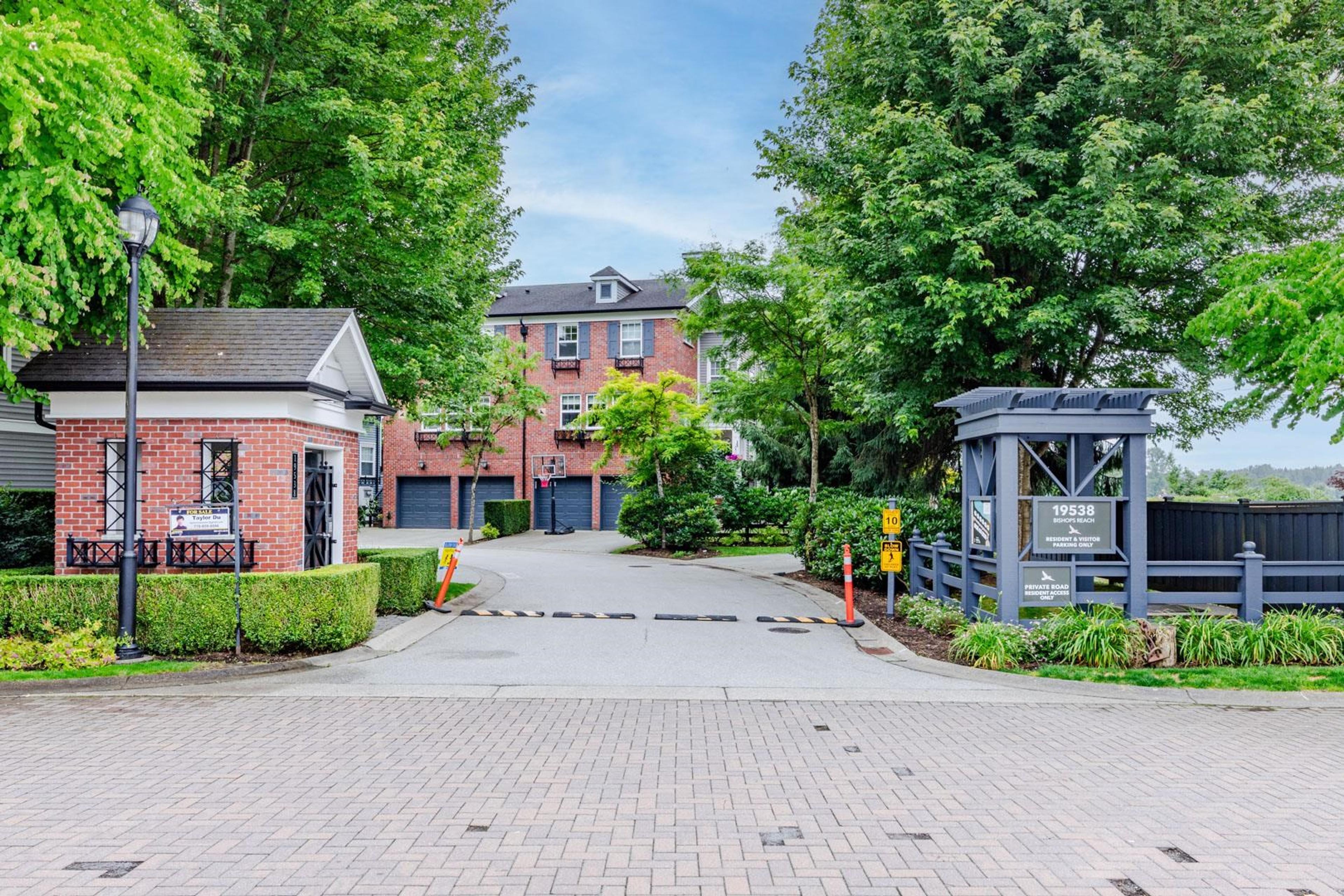 19538 Bishops Reach, Pitt Meadows - Exteriors - Full Complex View - Photo 5