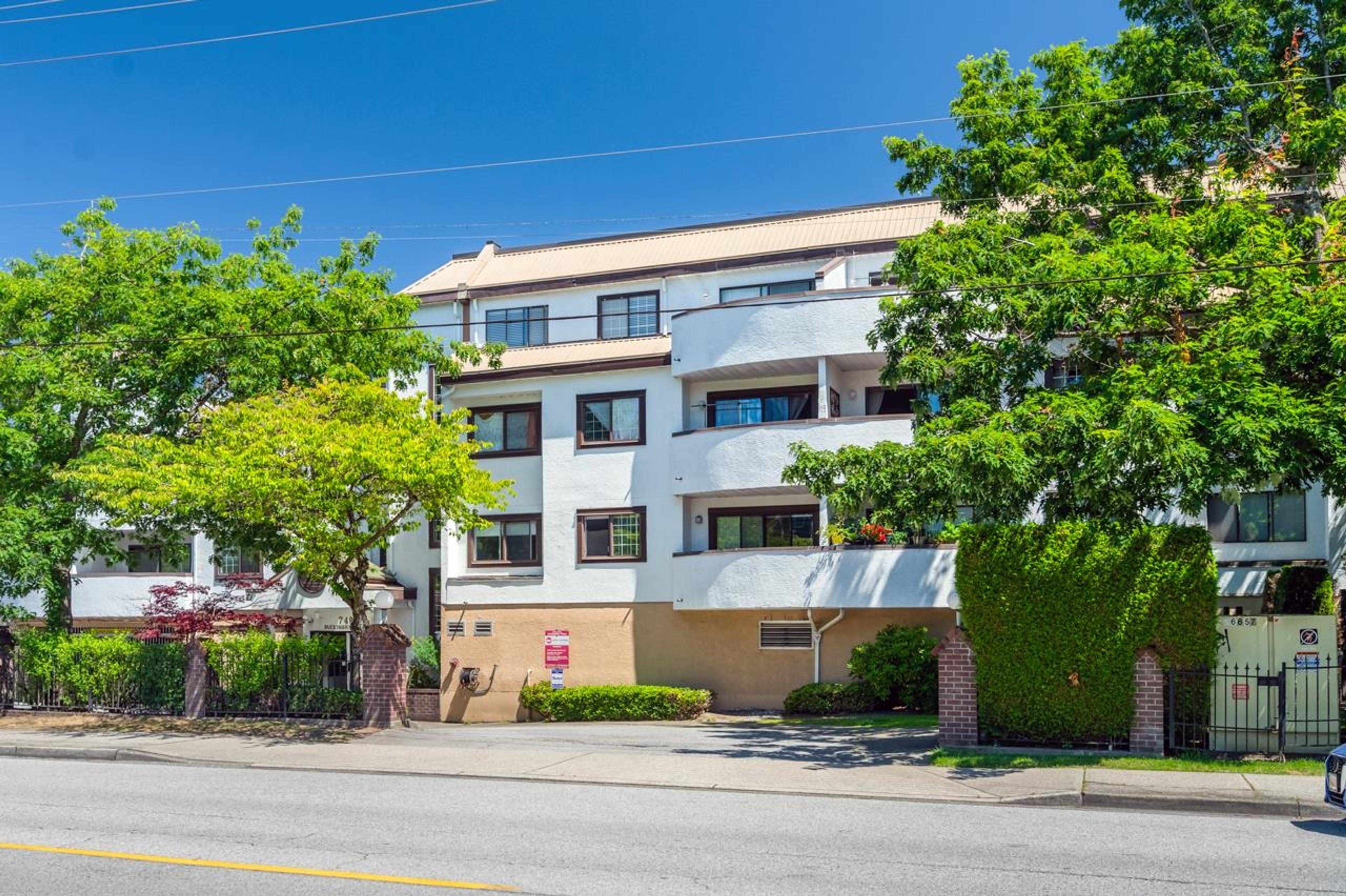 7480 St. Albans Road, Richmond - Exteriors - Full Complex View - Photo 2