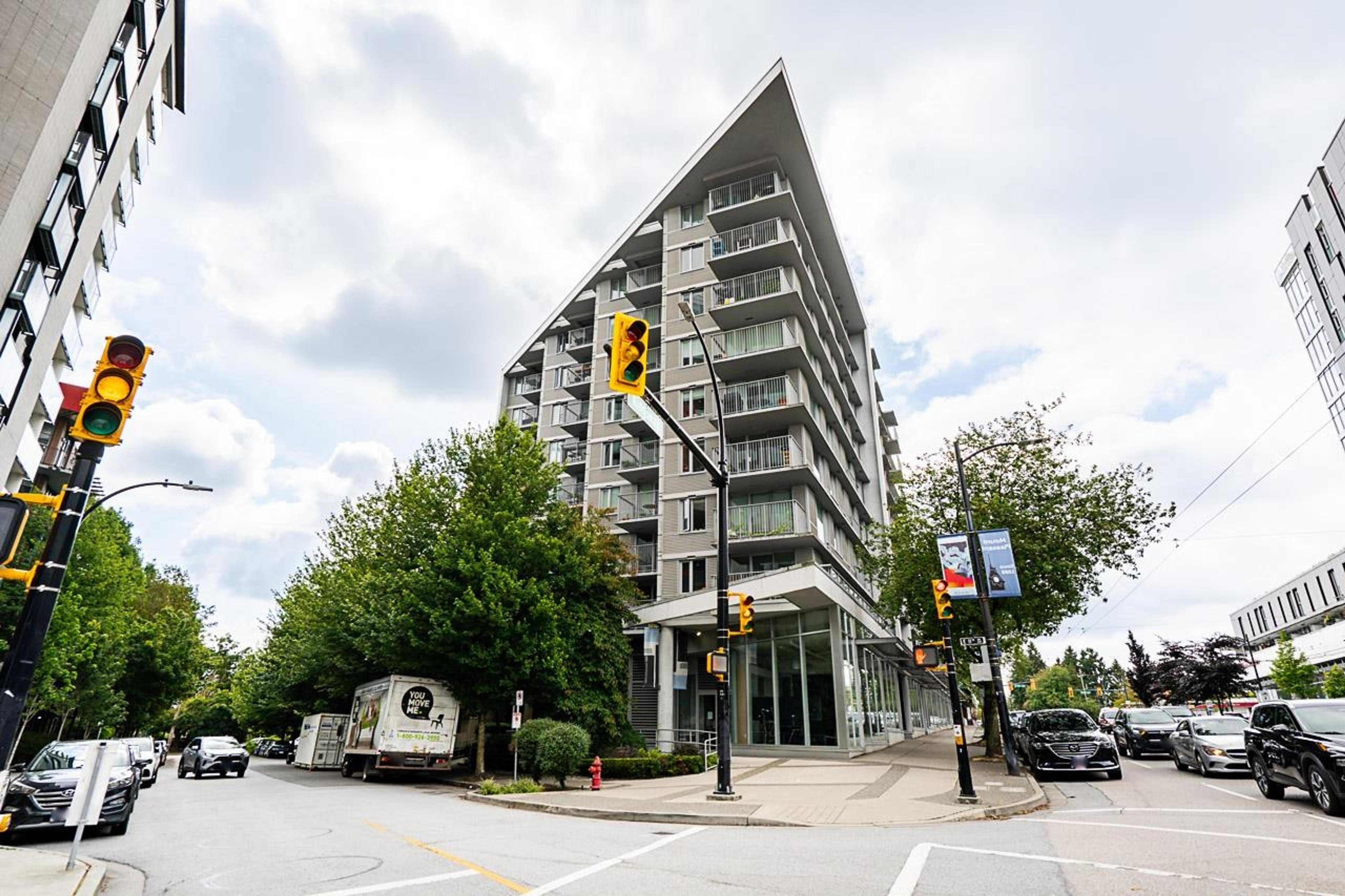 328 E 11th Avenue, Vancouver - Exteriors - Photo 3