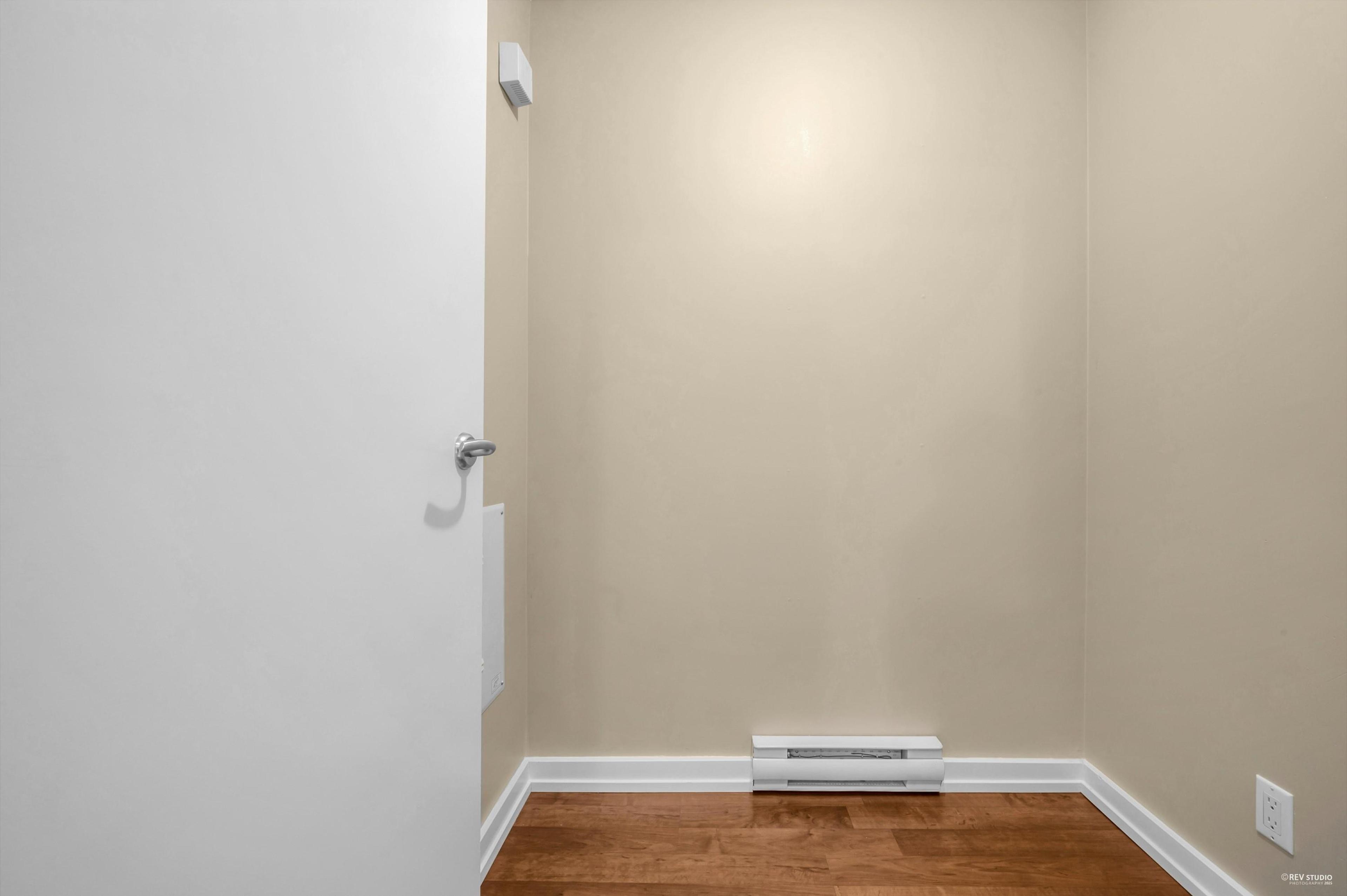 #607 583 BEACH CRESCENT - Image 17