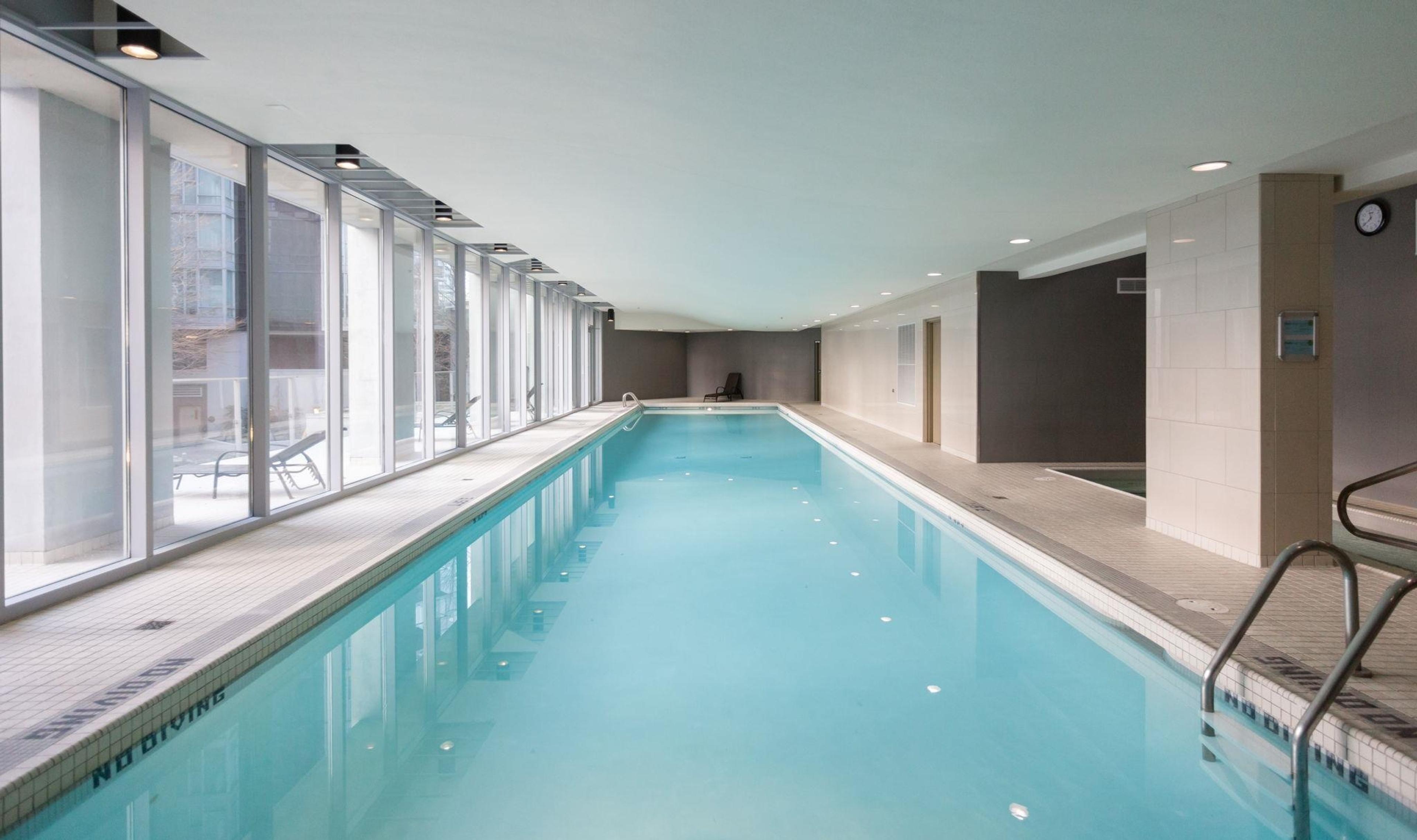 #607 583 BEACH CRESCENT - Image 3