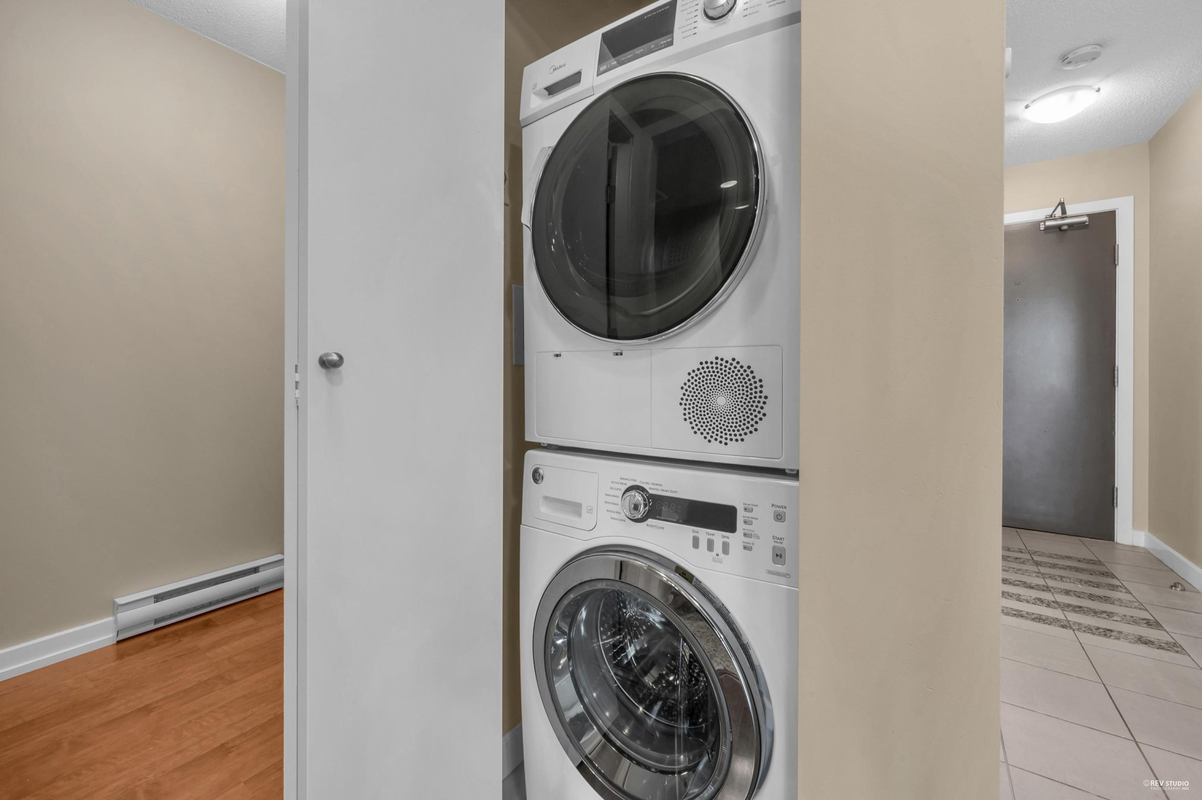 #607 583 BEACH CRESCENT - Image 18